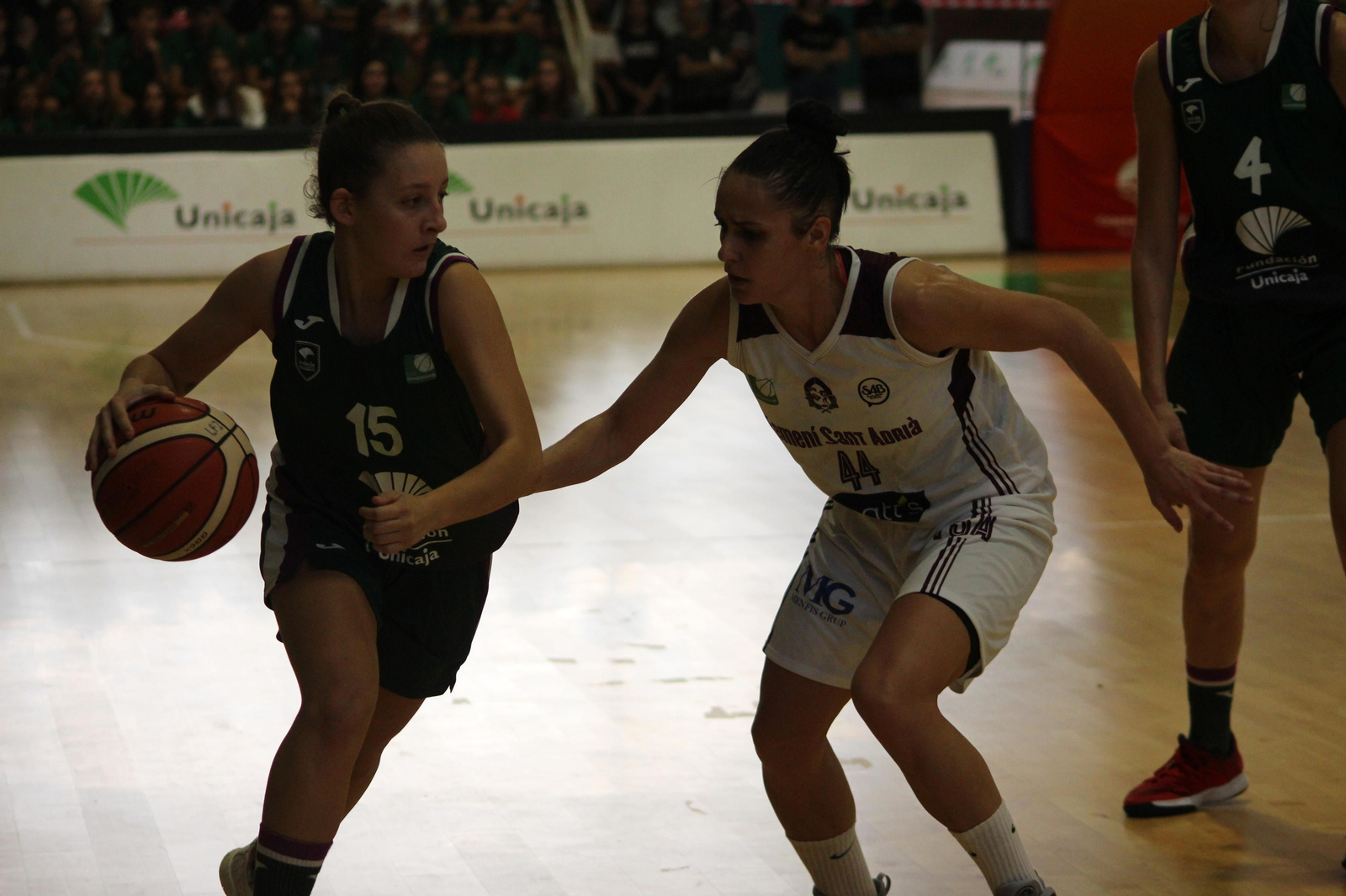 Las fotos del Unicaja Femenino-Sant Adrià