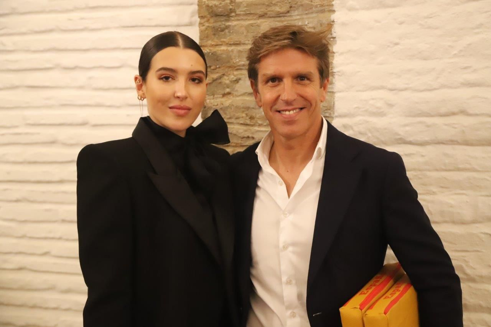 Las fotos de los famosos y autoridades en los toros el miércoles de Feria