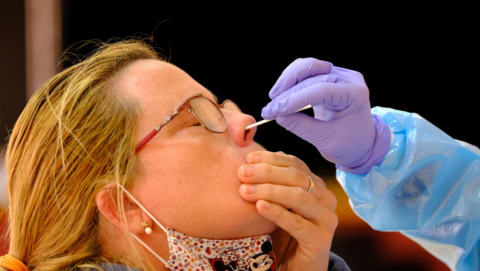 La Junta anuncia cribados de test en la capital, Cuevas y Níjar.