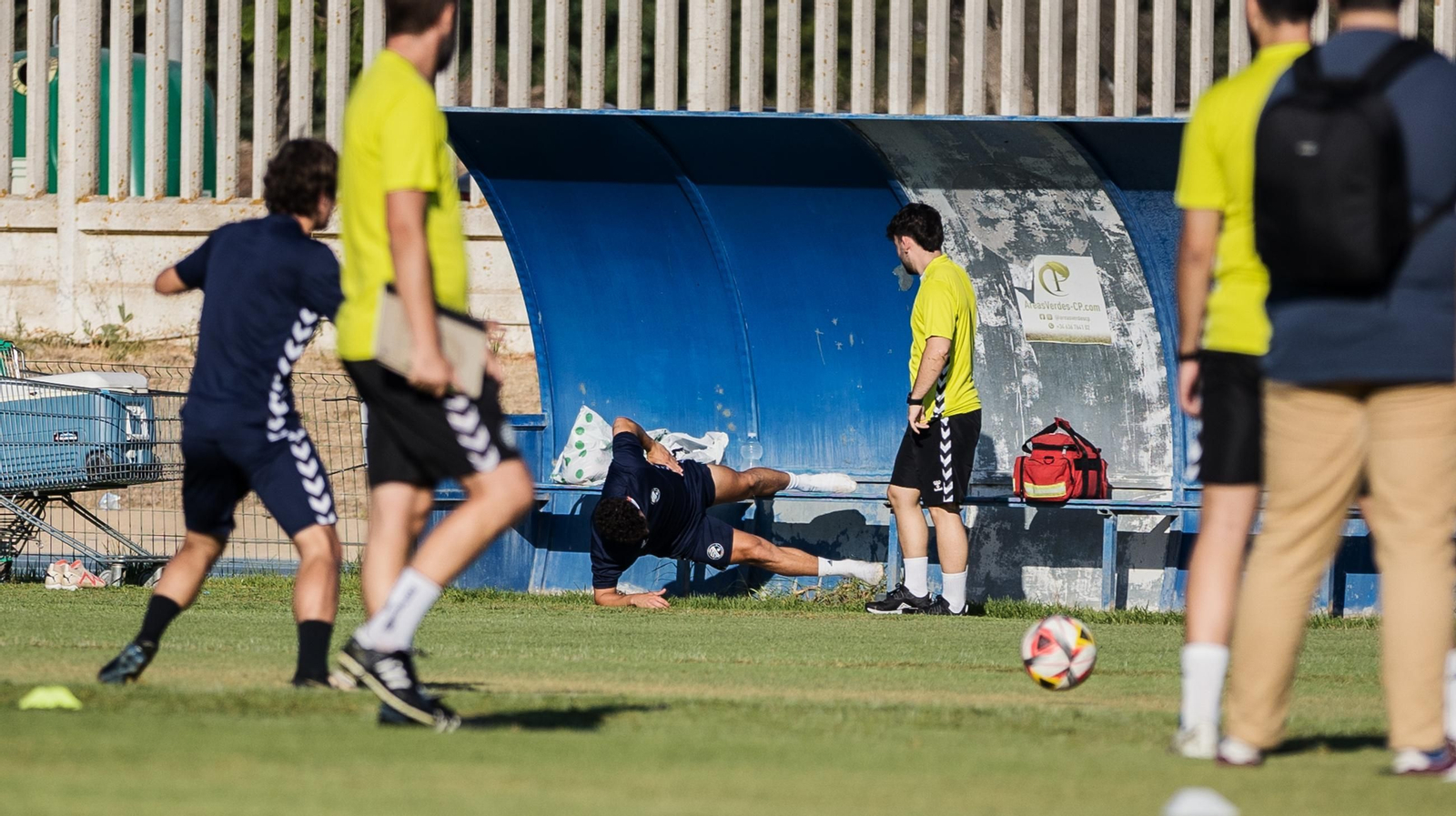 Las mejores imágenes del primer día de entrenamiento del Xerez DFC