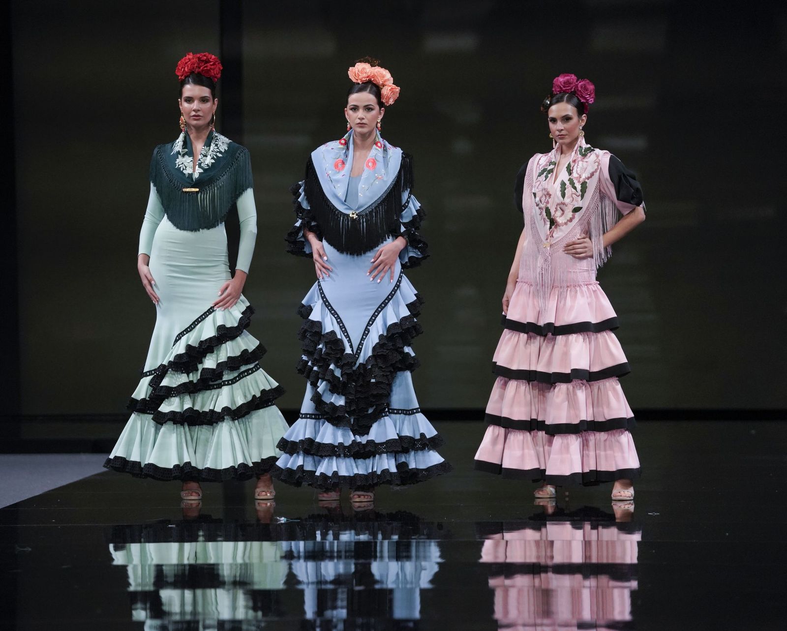 El desfile de Diseño Hermanas Serrano en SIMOF 2026.