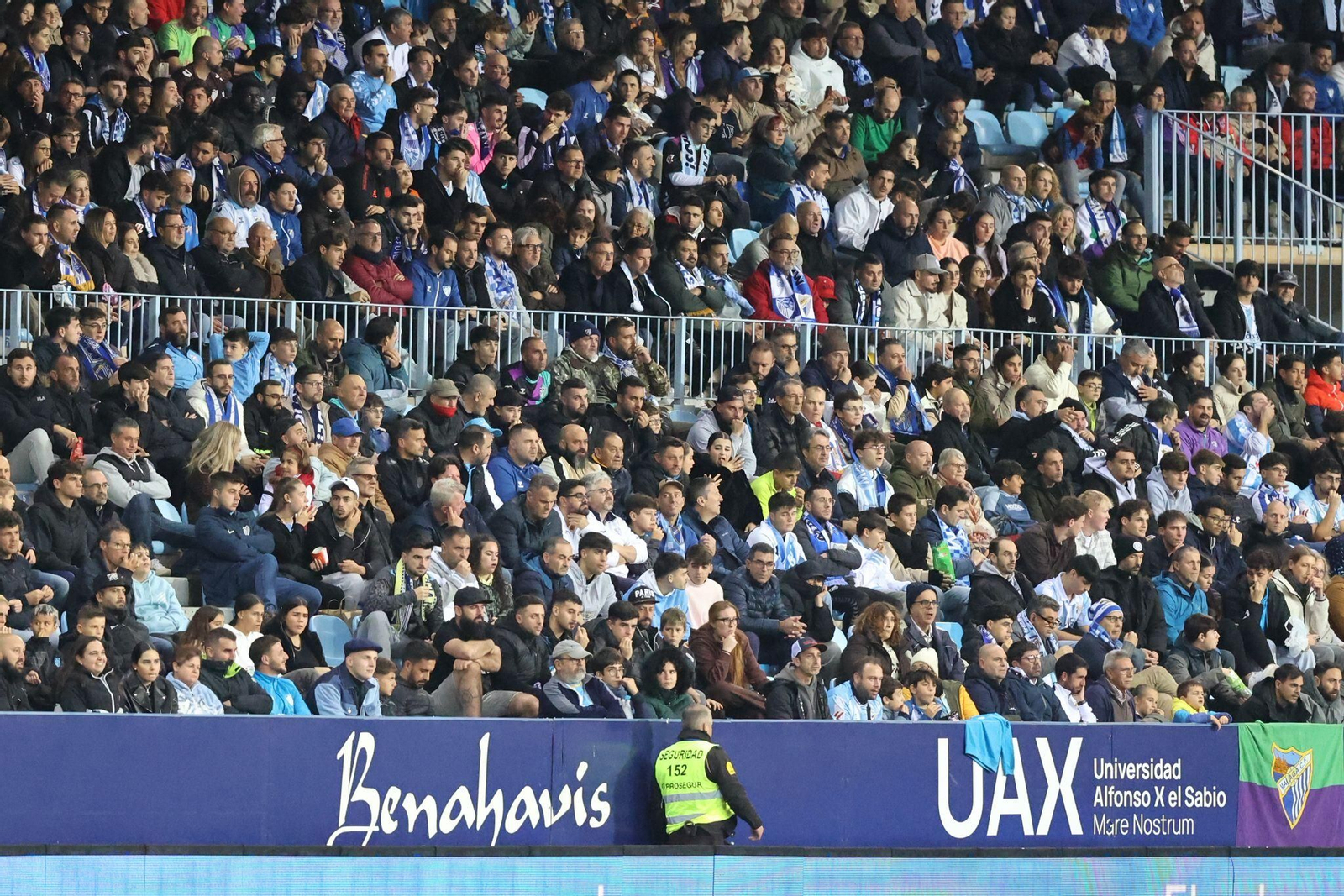 Búscate en las gradas de La Rosaleda en el Málaga CF-Zaragoza