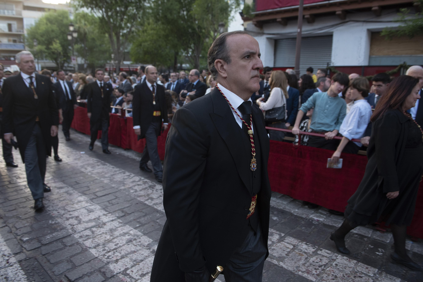 Las imágenes del Santo Entierro Grande por la Campana