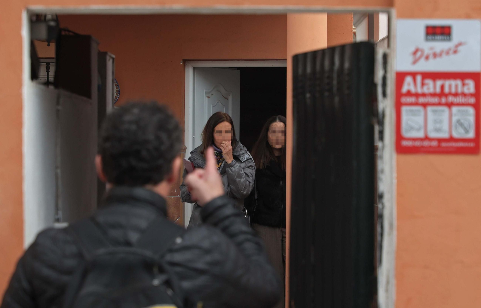 Fotos del desahucio ejecutado en la barriada de El Rinconcillo en Algeciras