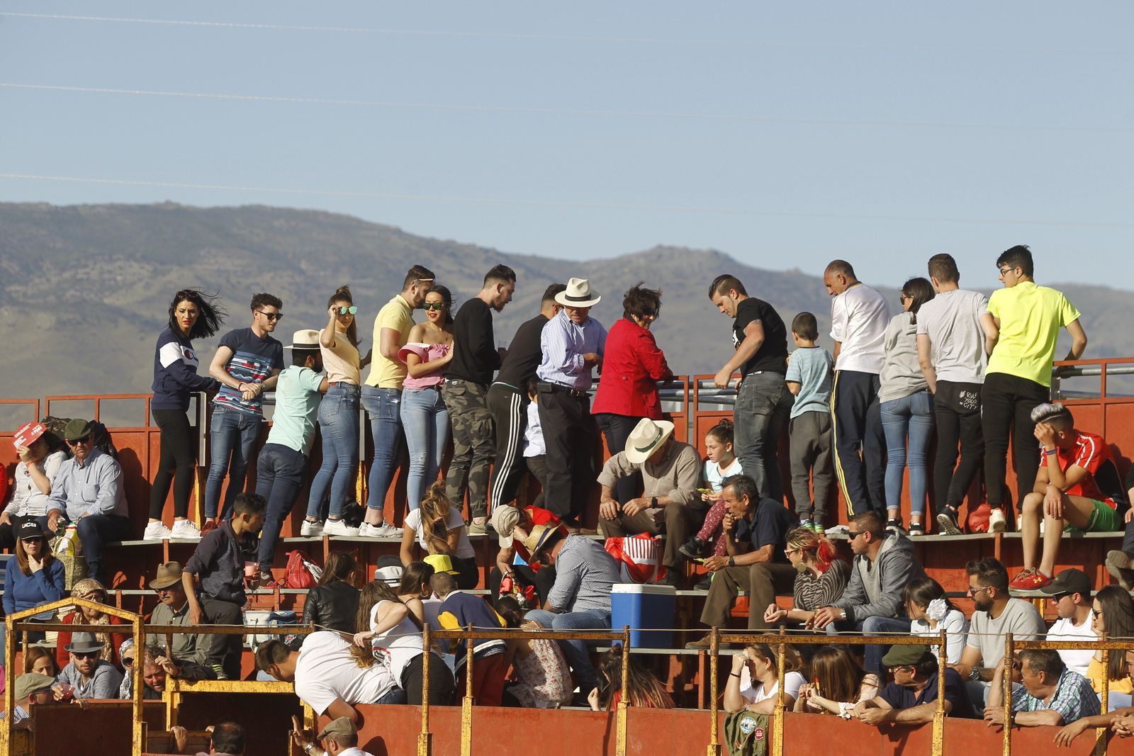 Fotogalería Festival Taurino Mixto. Fiestas de Abrucena.