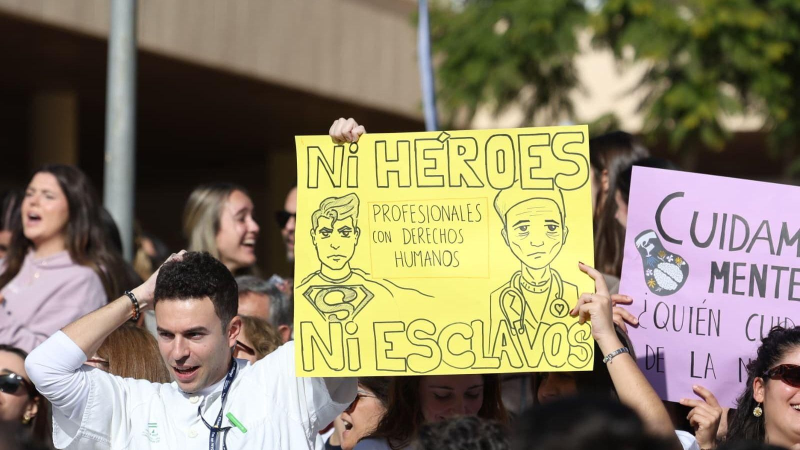 Huelga de médicos este martes en Málaga