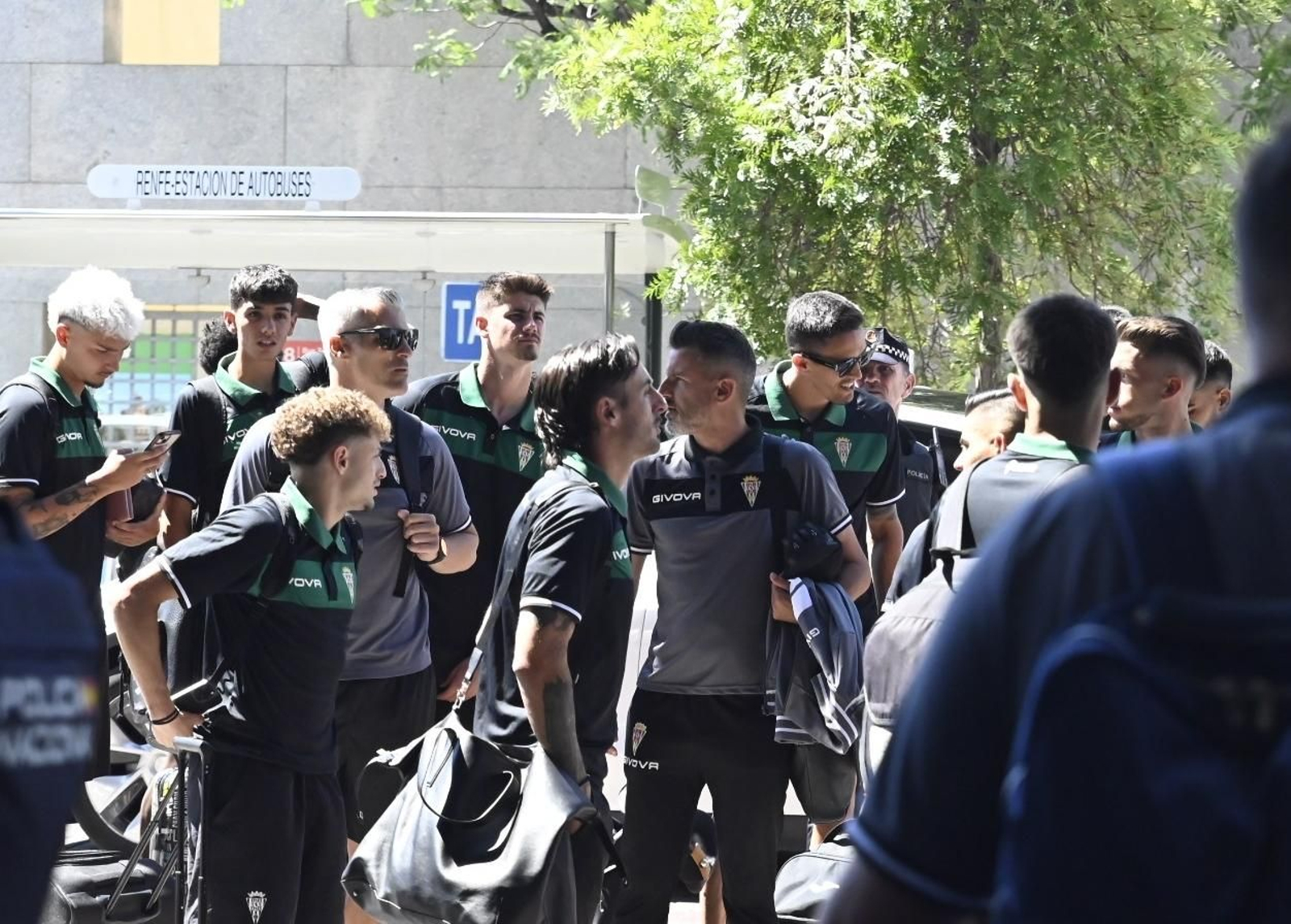 Las mejores fotos de la despedida al Córdoba CF antes de su viaje a Barcelona