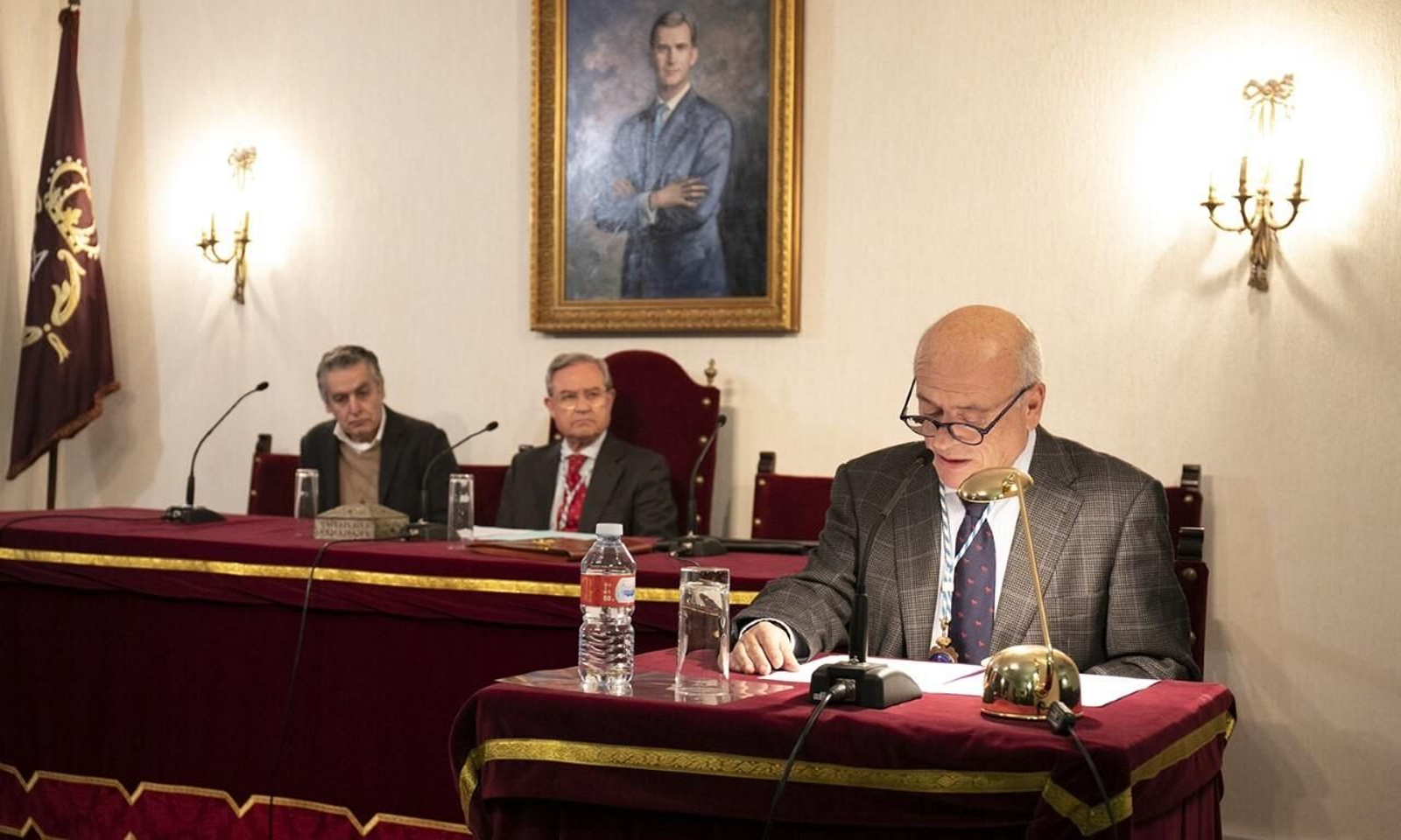 Jesús Marín Clavijo cierra en Jerez el ciclo de arte con su conferencia sobre la Facultad de Málaga