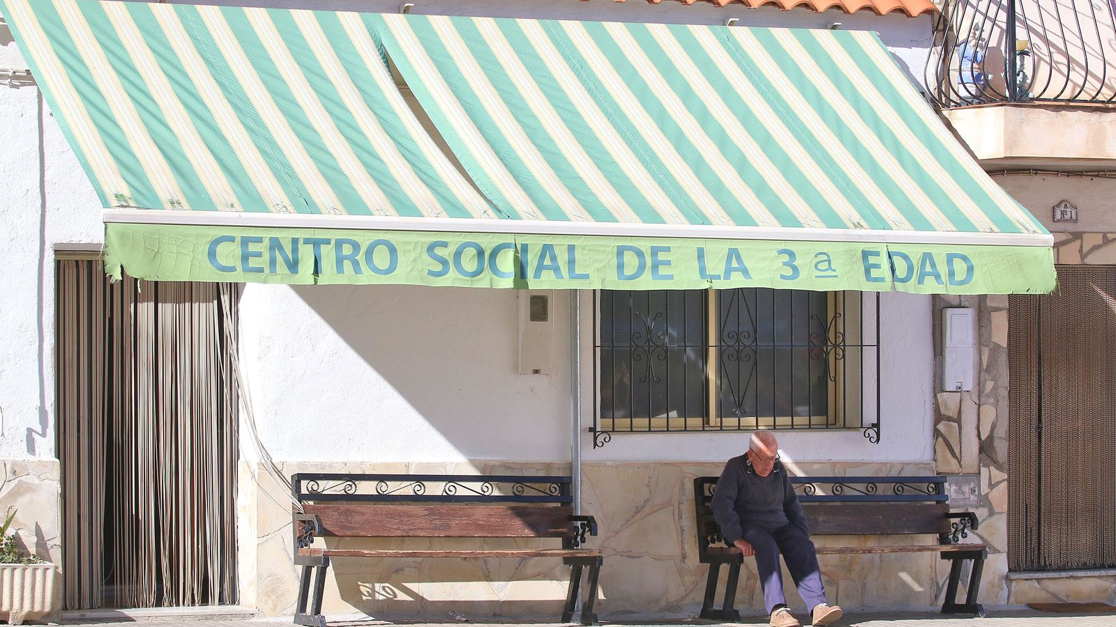 Centro de la tercera edad en la localidad almeriense de Ocaña.