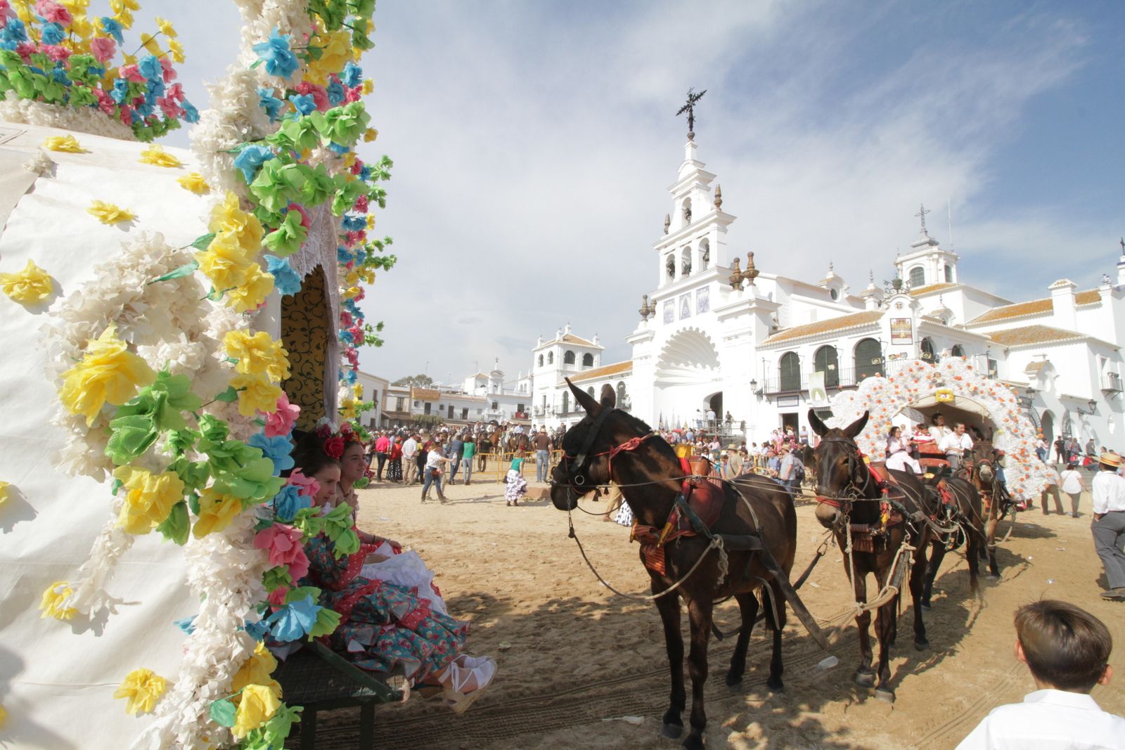 Imágenes de la presentación de la Hermandad de Emigrantes