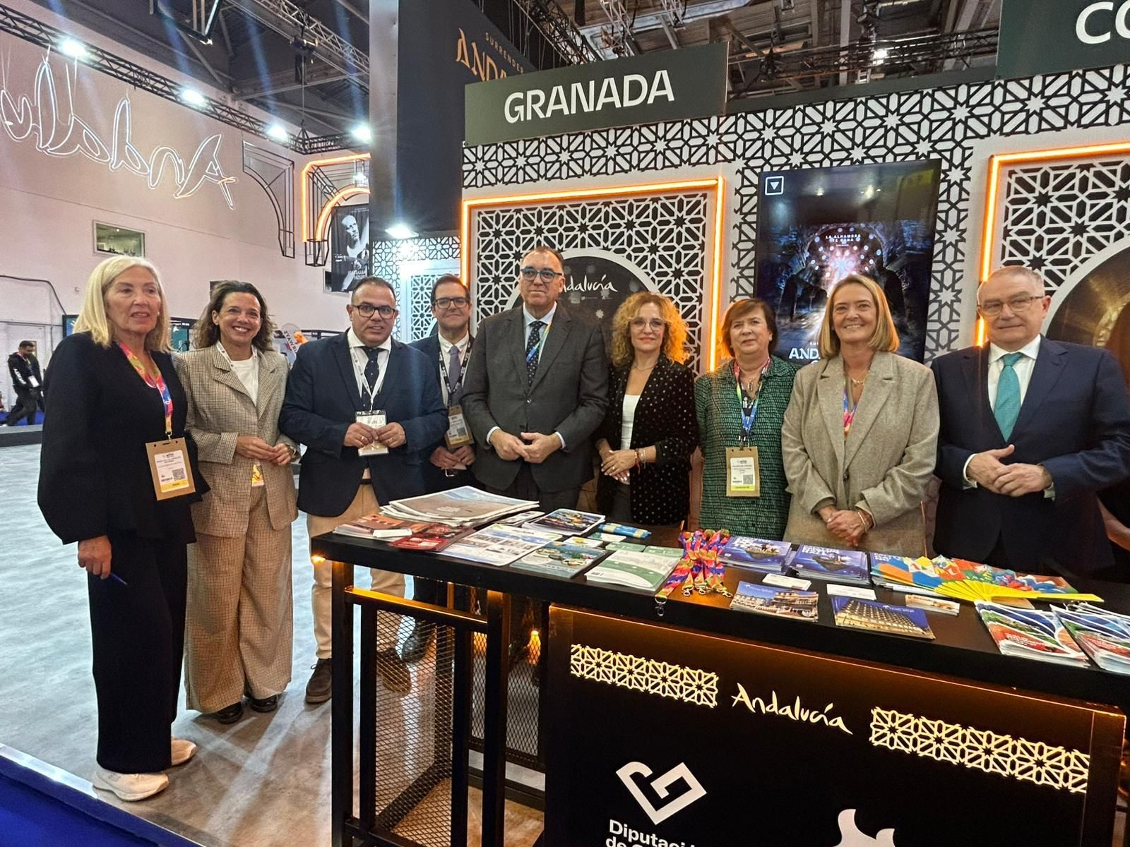 Delegación granadina en el World Travel Market 2025.