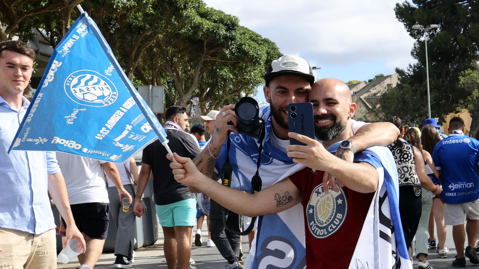Búscate en el partido entre el Xerez DFC y Ceuta B en Chapín