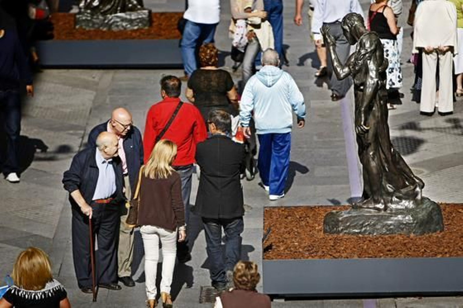 La calle Ancha acoge una exposición con siete de las obras más conocidas de Rodin. 

Foto: Julio Gonzalez