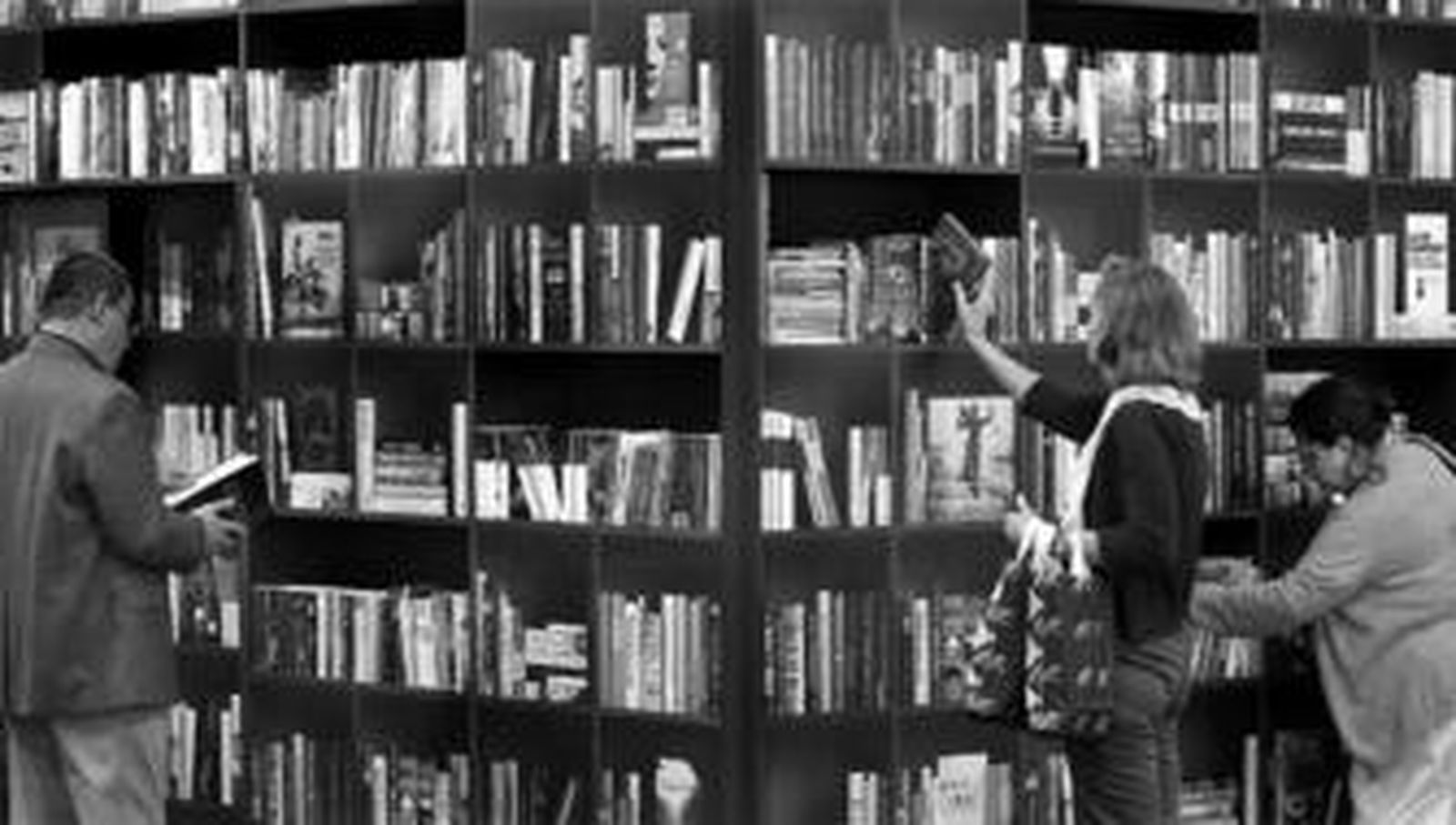 El saldo neto del comercio exterior del libro español alcanzó 311,15 millones de euros en 2007.