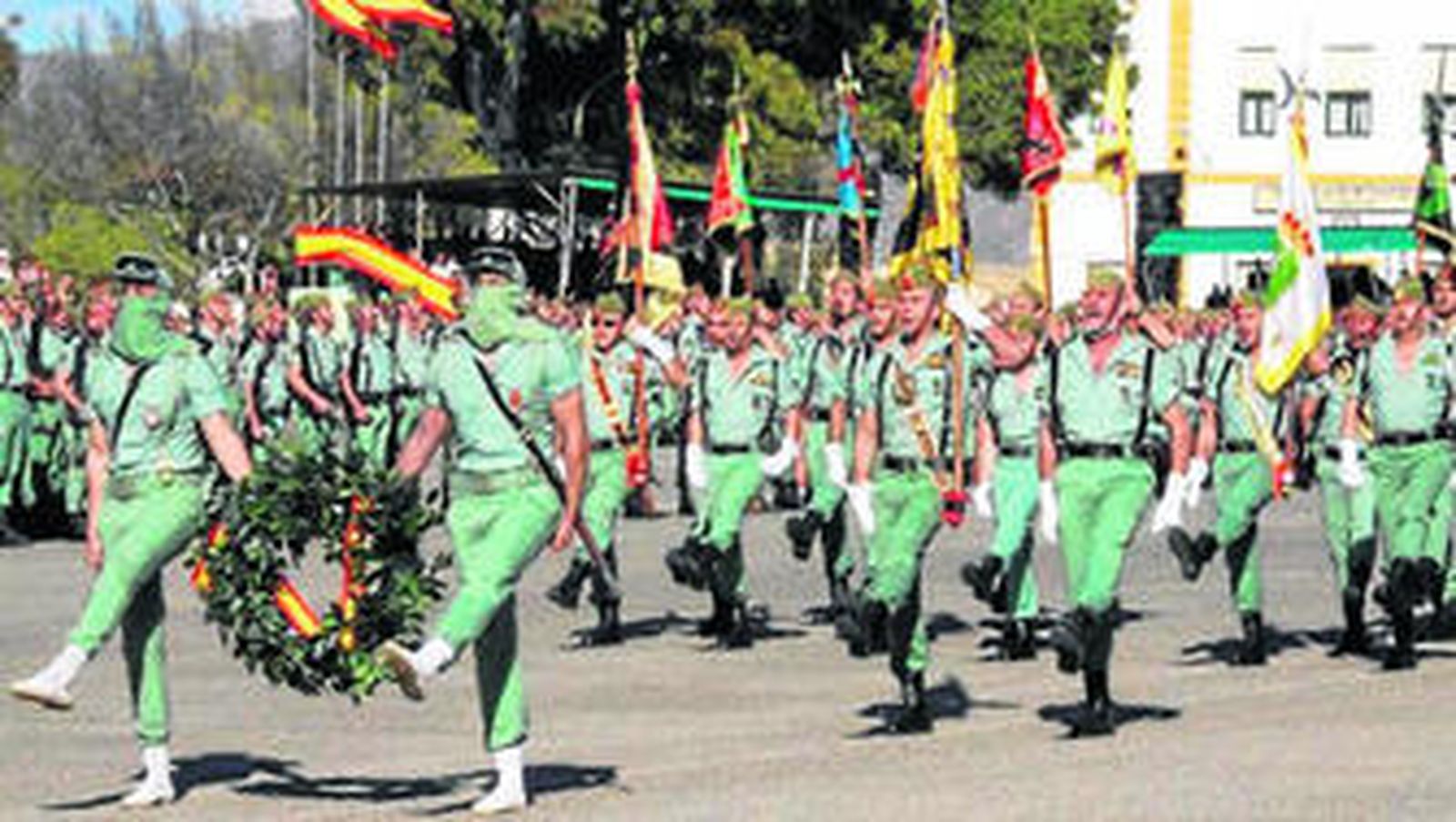 Militares durante un acto oficial.
