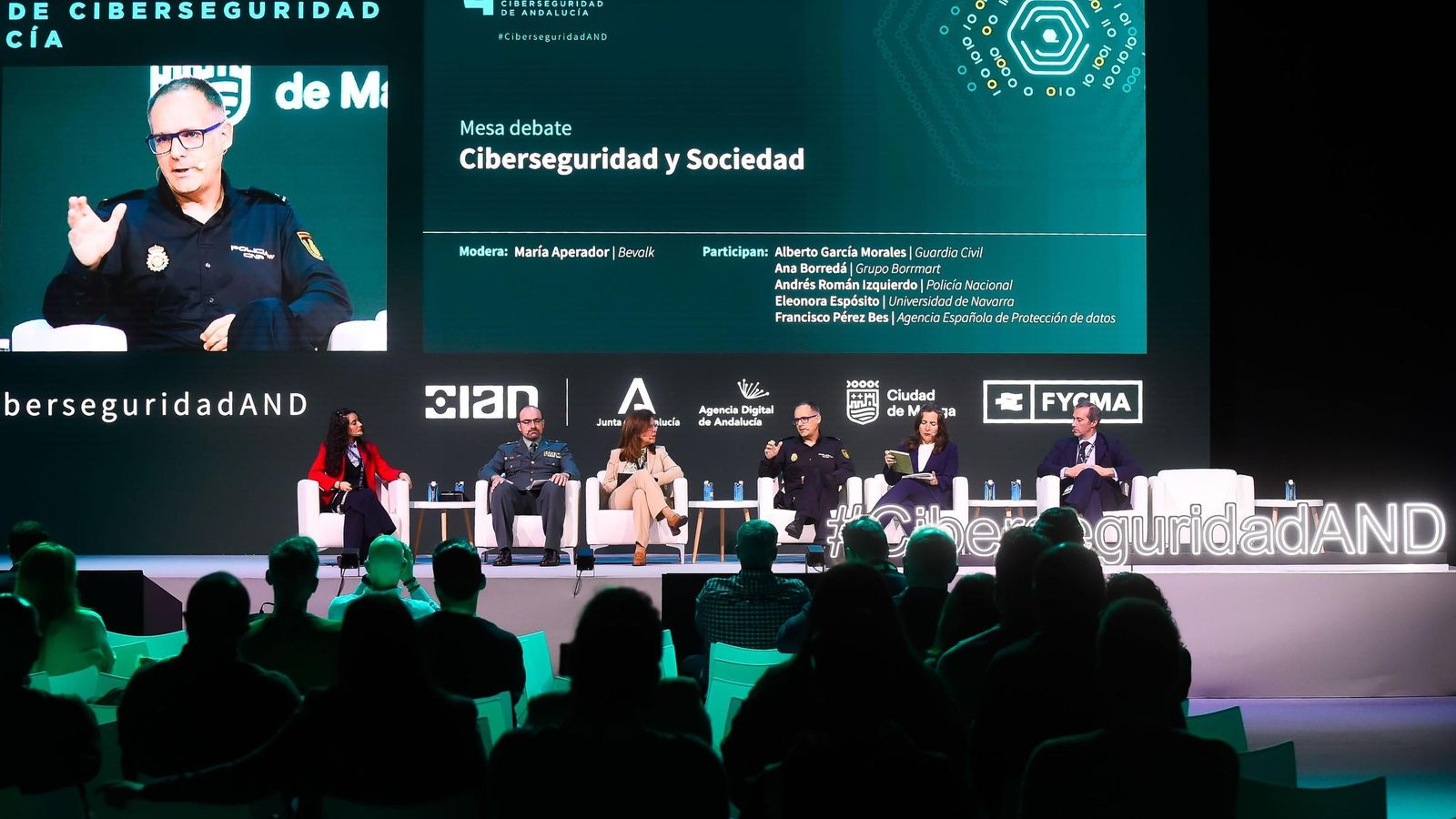 Expertos en el IV Congreso de Ciberseguridad celebrado en Málaga.