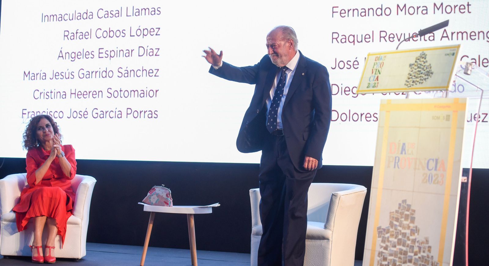 Las últimas medallas de la era Villalobos en la Diputación de Sevilla