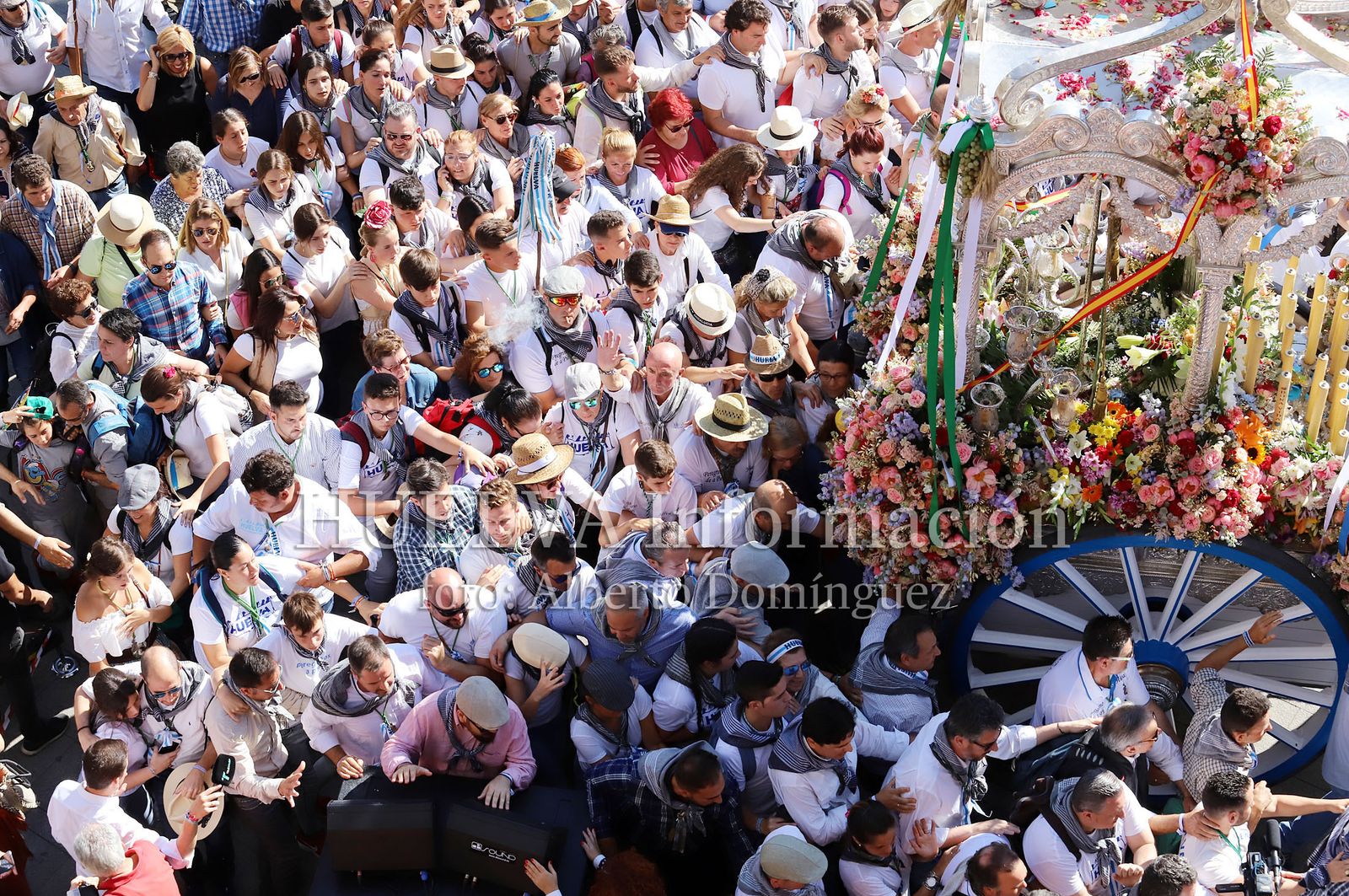 Imágenes de la Hermandad del Rocío de Huelva en su salida. Rocío 2019
