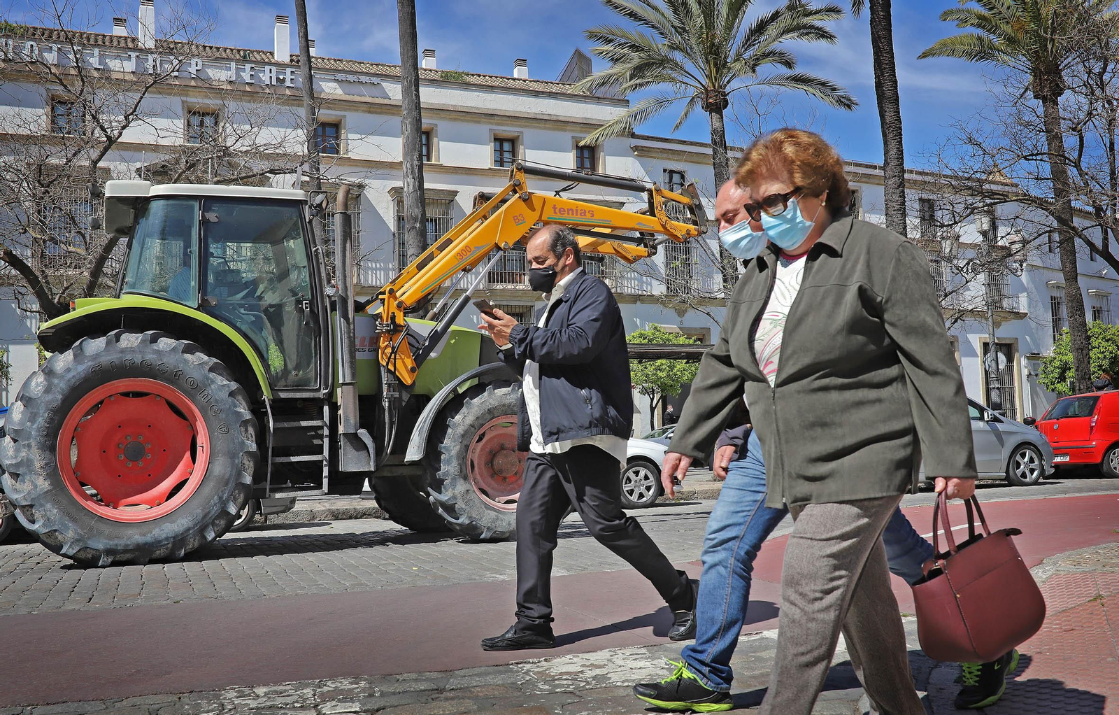 Tractorada de agricultores contra la PAC
