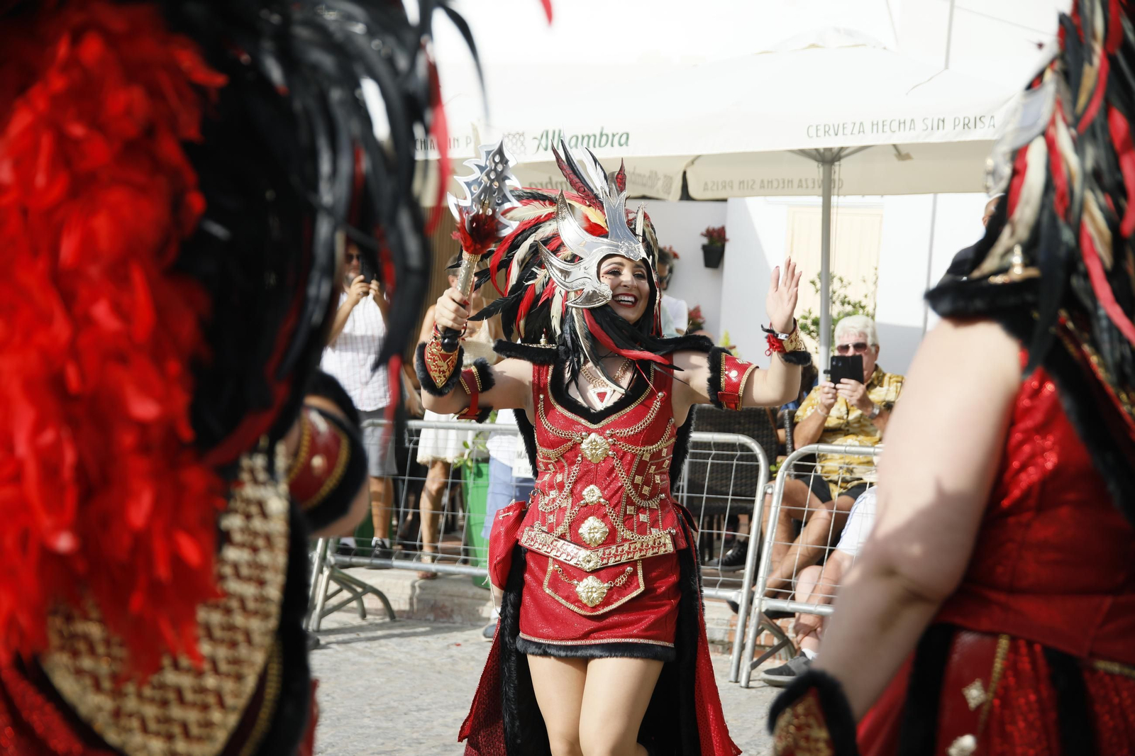 El gran desfile de Moros y Cristianos de Mojácar, en imágenes