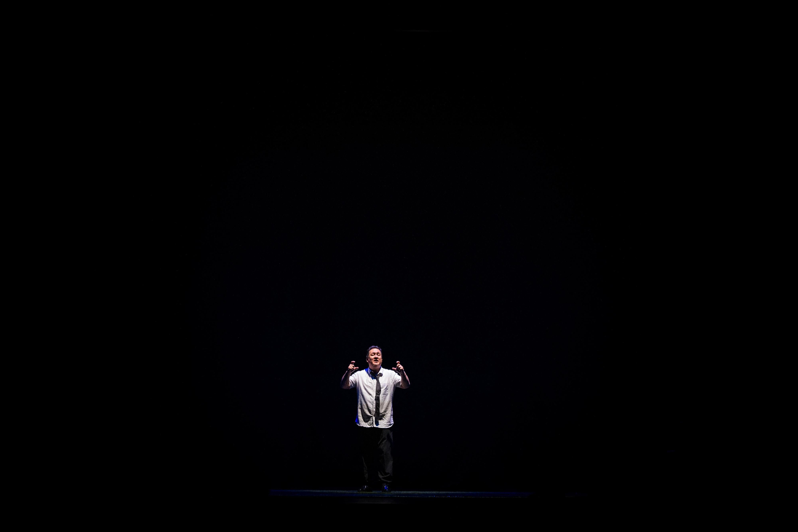 La obra 'Las piscinas de la Barceloneta' llega al Teatro de las Cortes en San Fernando La obra 'Las piscinas de la Barceloneta' llega al Teatro de las Cortes en San Fernando