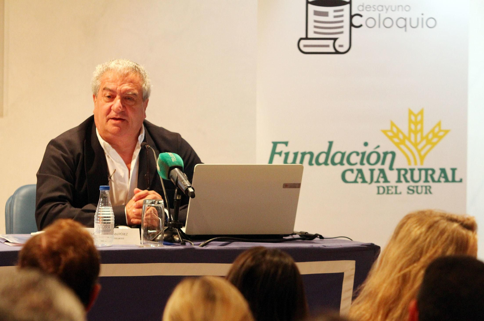 Conferencia de Manuel Galán Pérez sobre las oportunidades para Huelva en economía digital.