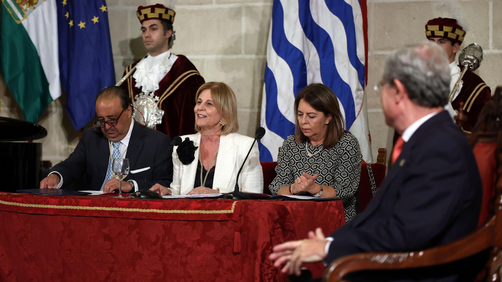 Imágenes de la Medalla de Oro de Jerez a la Academia San Dionisio