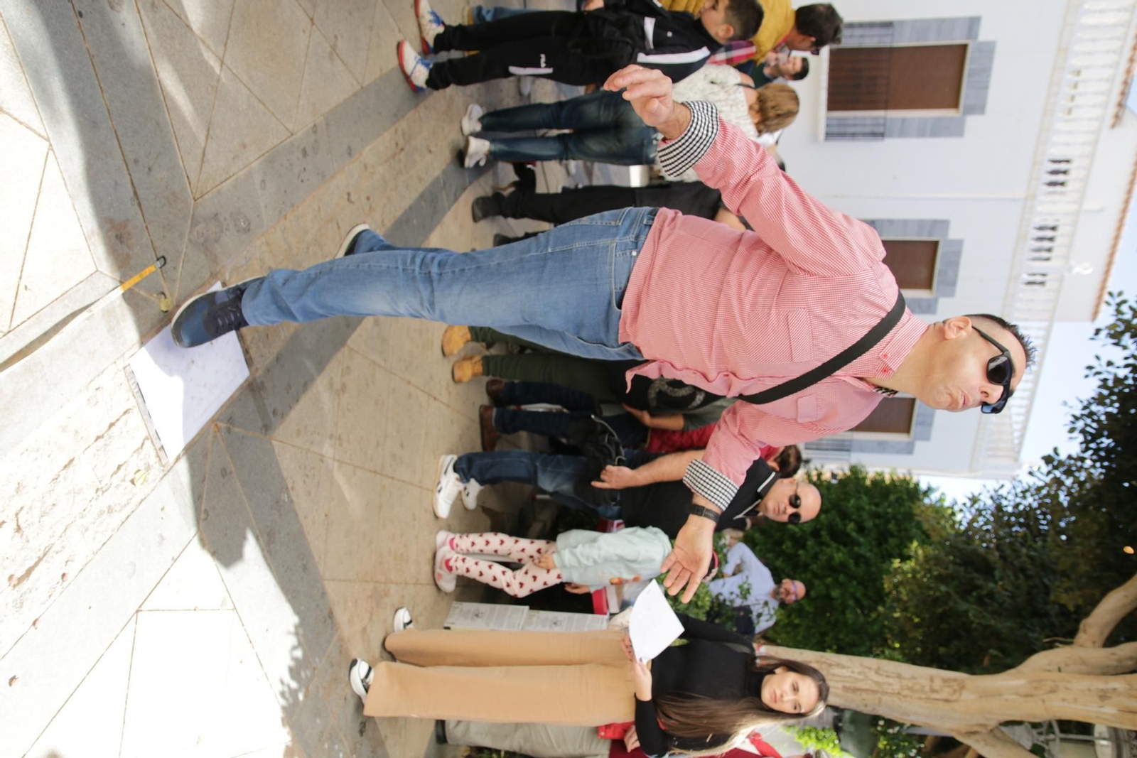 Las imágenes del concurso de lanzamiento de hueso de aceituna de Canjáyar