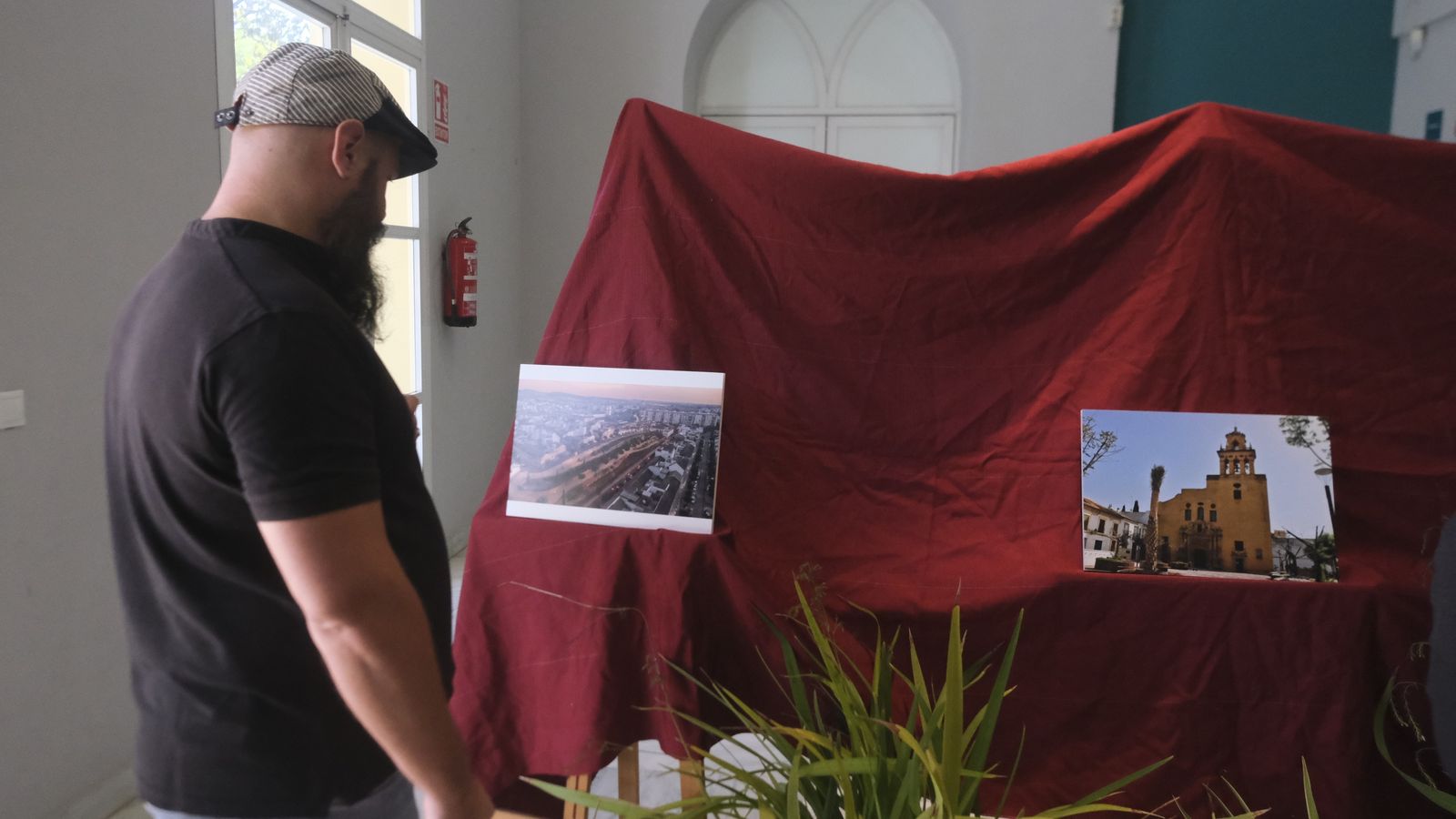 Exposición del concurso fotográfico 'Amparo Pernichi'.