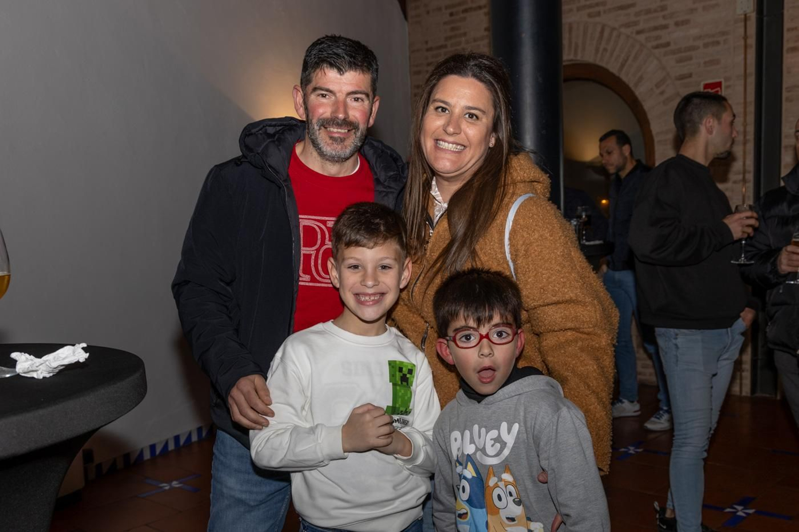 La entrega de premios de los Circuitos Provinciales de Carreras por Montaña y de Triatlón de menores, en imágenes