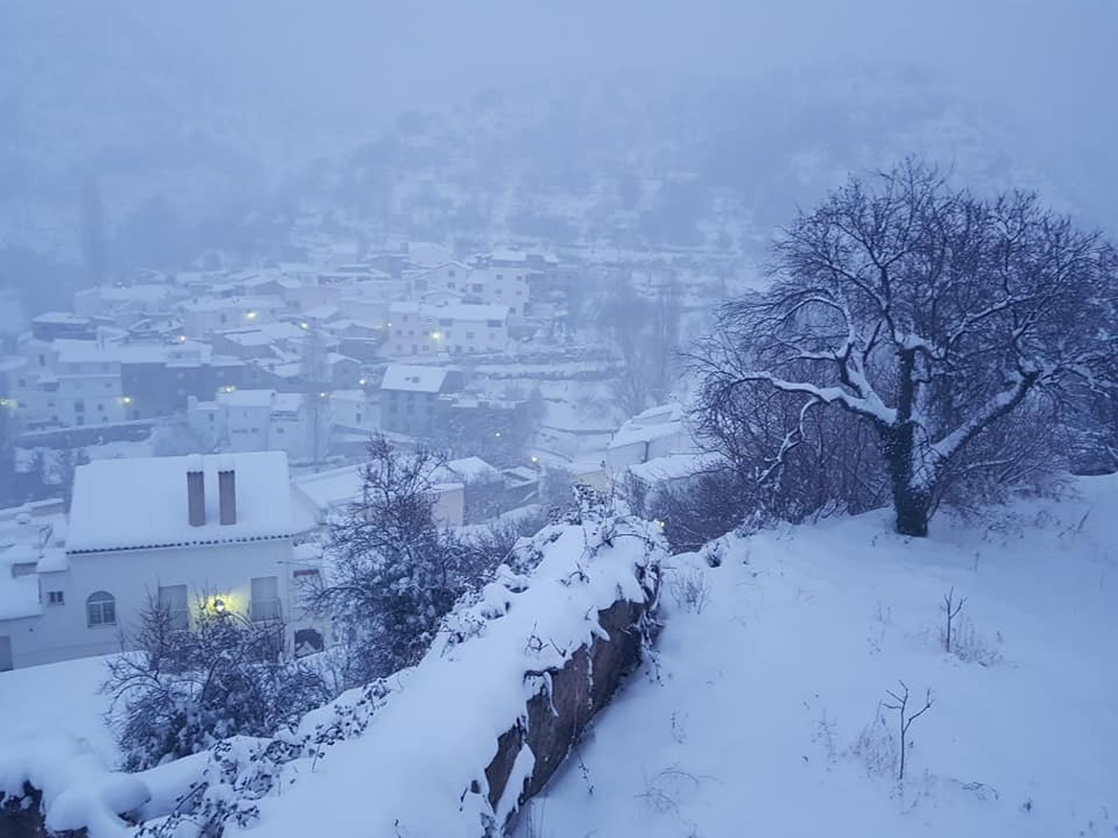 Gloria deja un manto blanco de nieve en la zona norte de la provincia