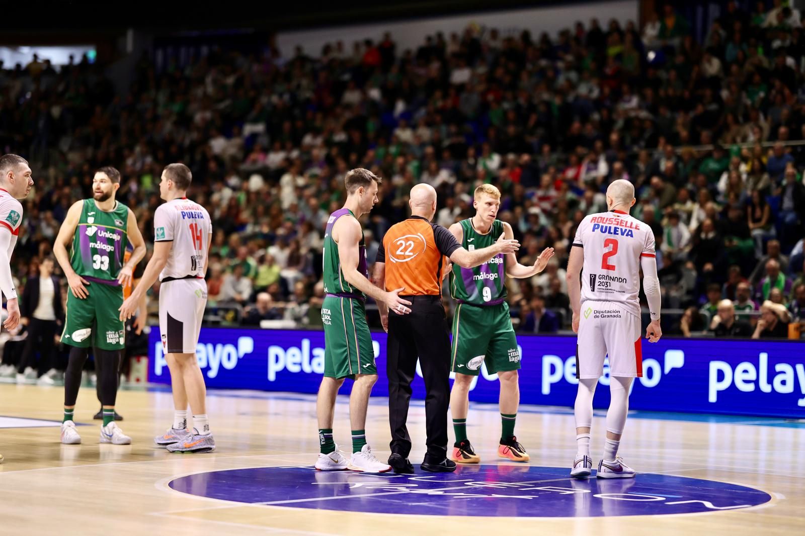 El Unicaja-Covirán Granada, en fotos