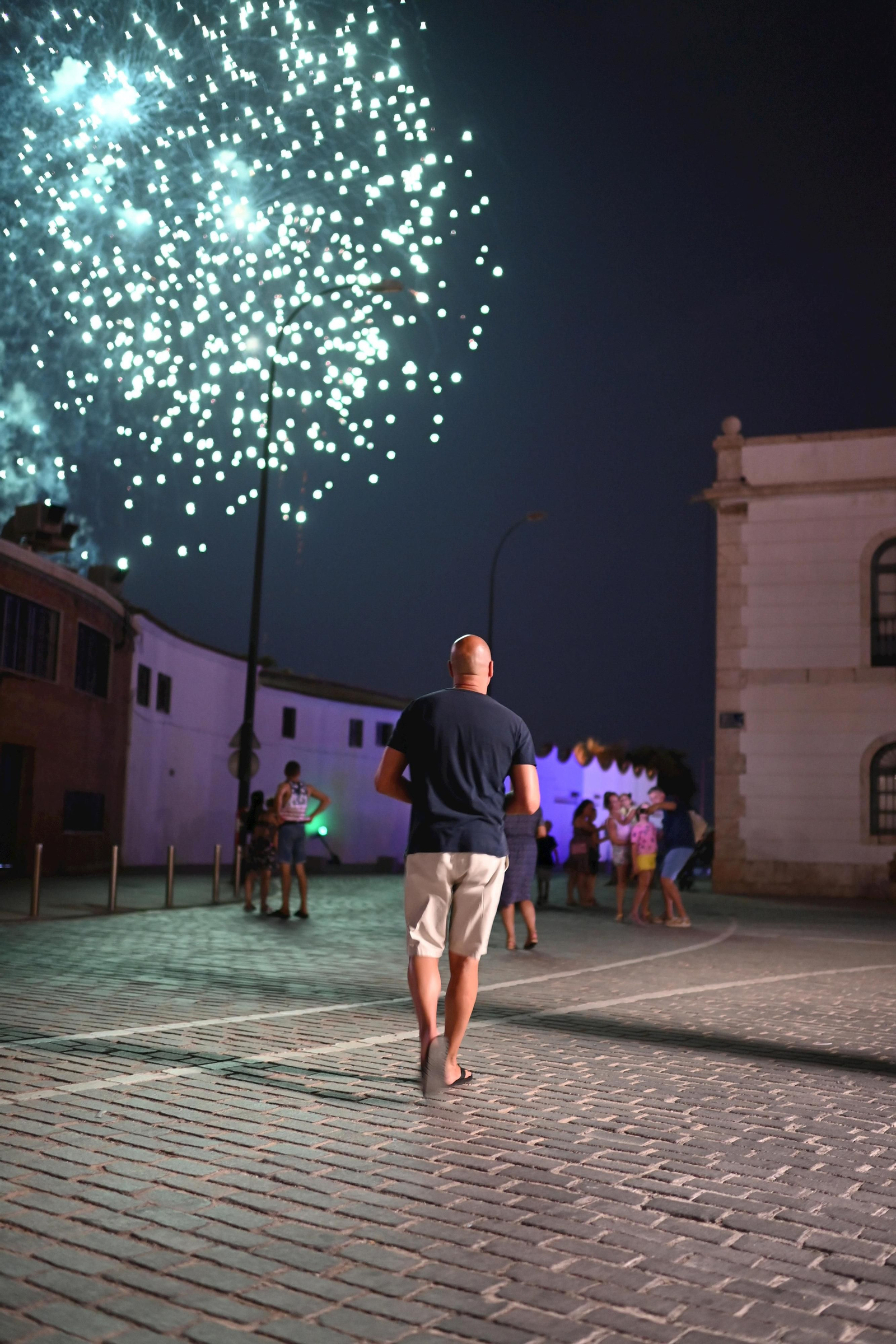 Drones y fuegos artificiales para abrir la Feria de Málaga 2022 (fotos)
