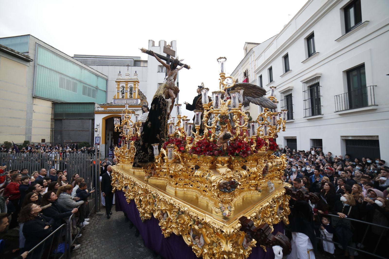 Fotos de Las Aguas el Lunes Santo en la Semana Santa de Sevilla