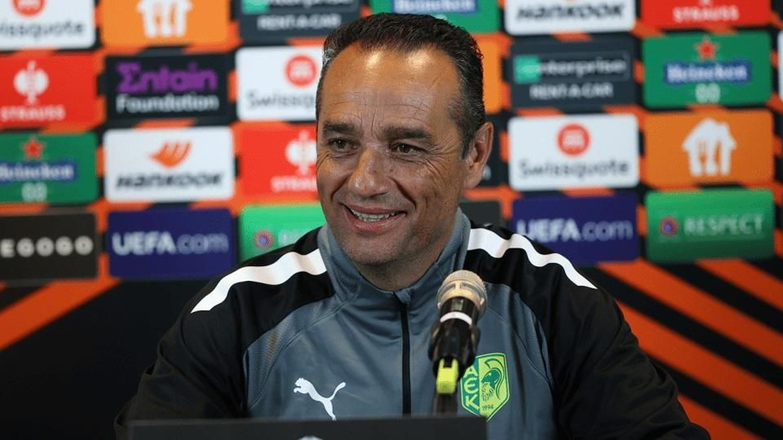 José Luis Oltra recala en Elda.