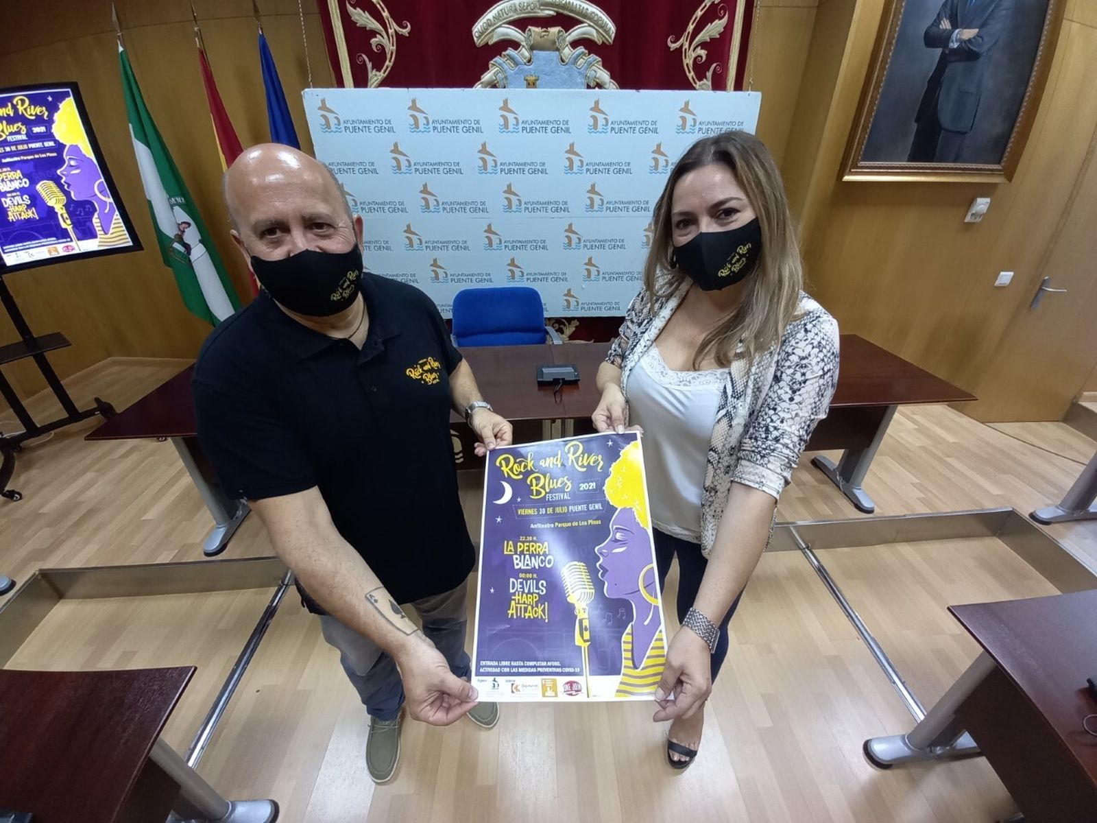 Eva Torres y Joaquín Rodríguez en la presentación del cartel de Rock & River Blues Festival.