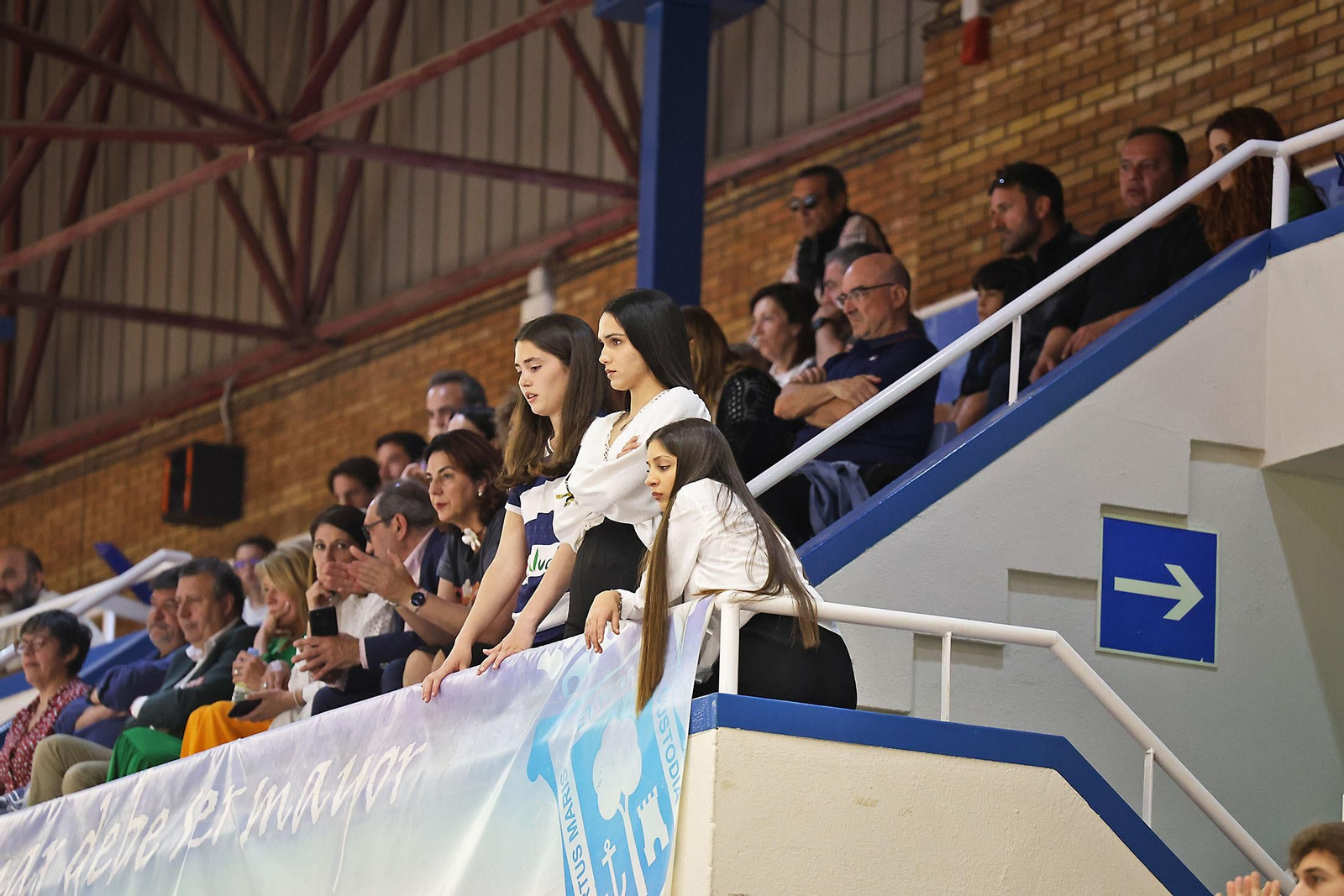 Imágenes de la final de liga de bádminton entre el IES La Orden y La RInconada