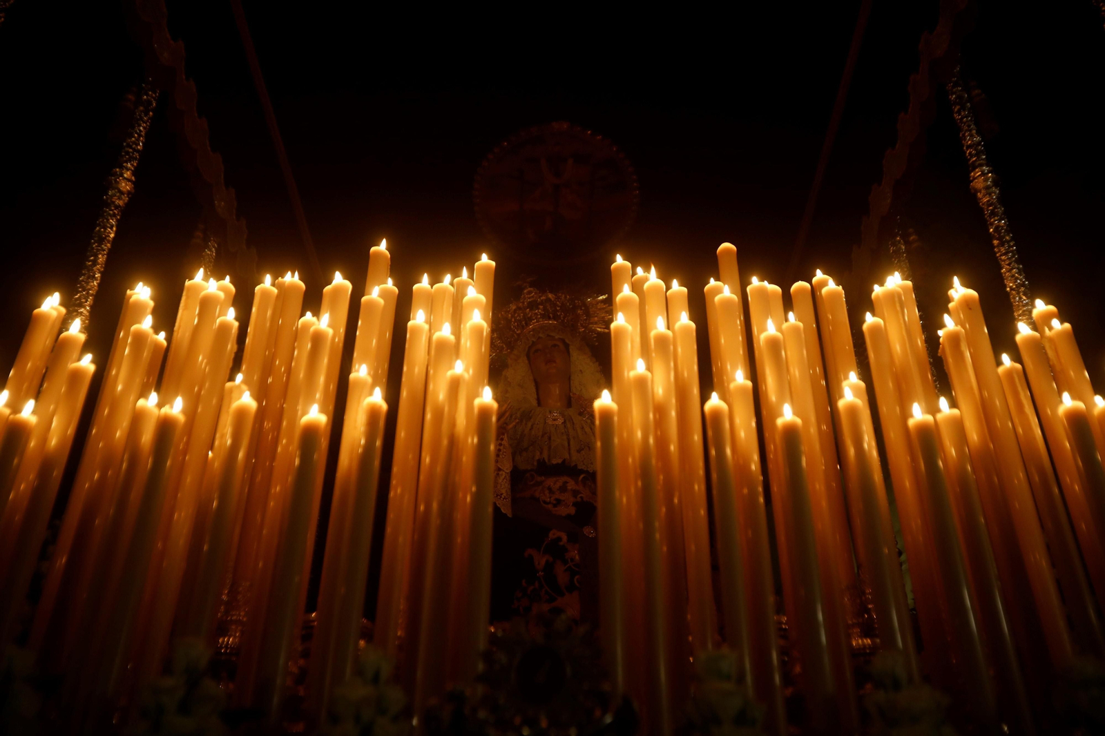 Oración y silencio en el Calvario este Miércoles Santo