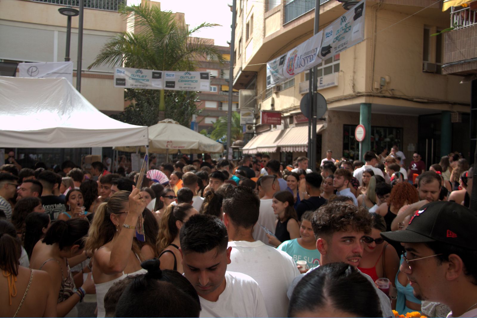 Gran ambiente en el segundo día de feria de día de Motril