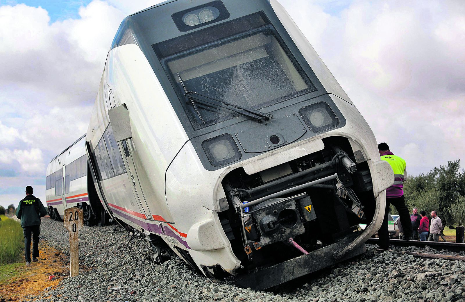 Tren accidentado en Arahal hace una semana.