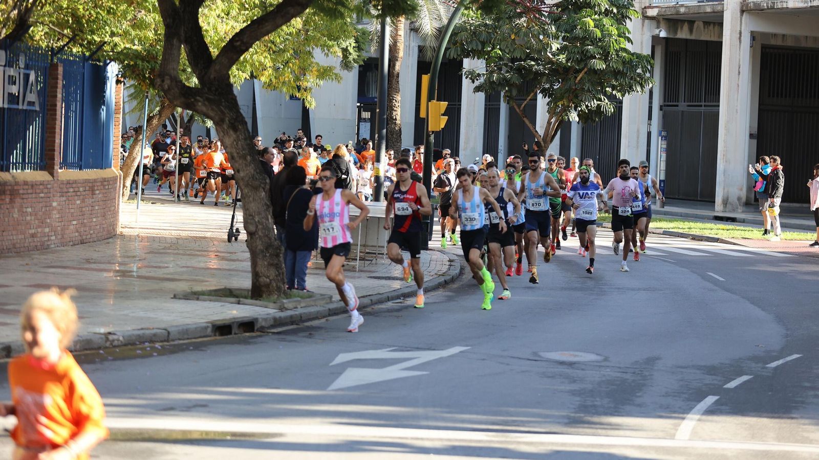 Búscate en las fotos de la Carrera de la Prensa en Málaga