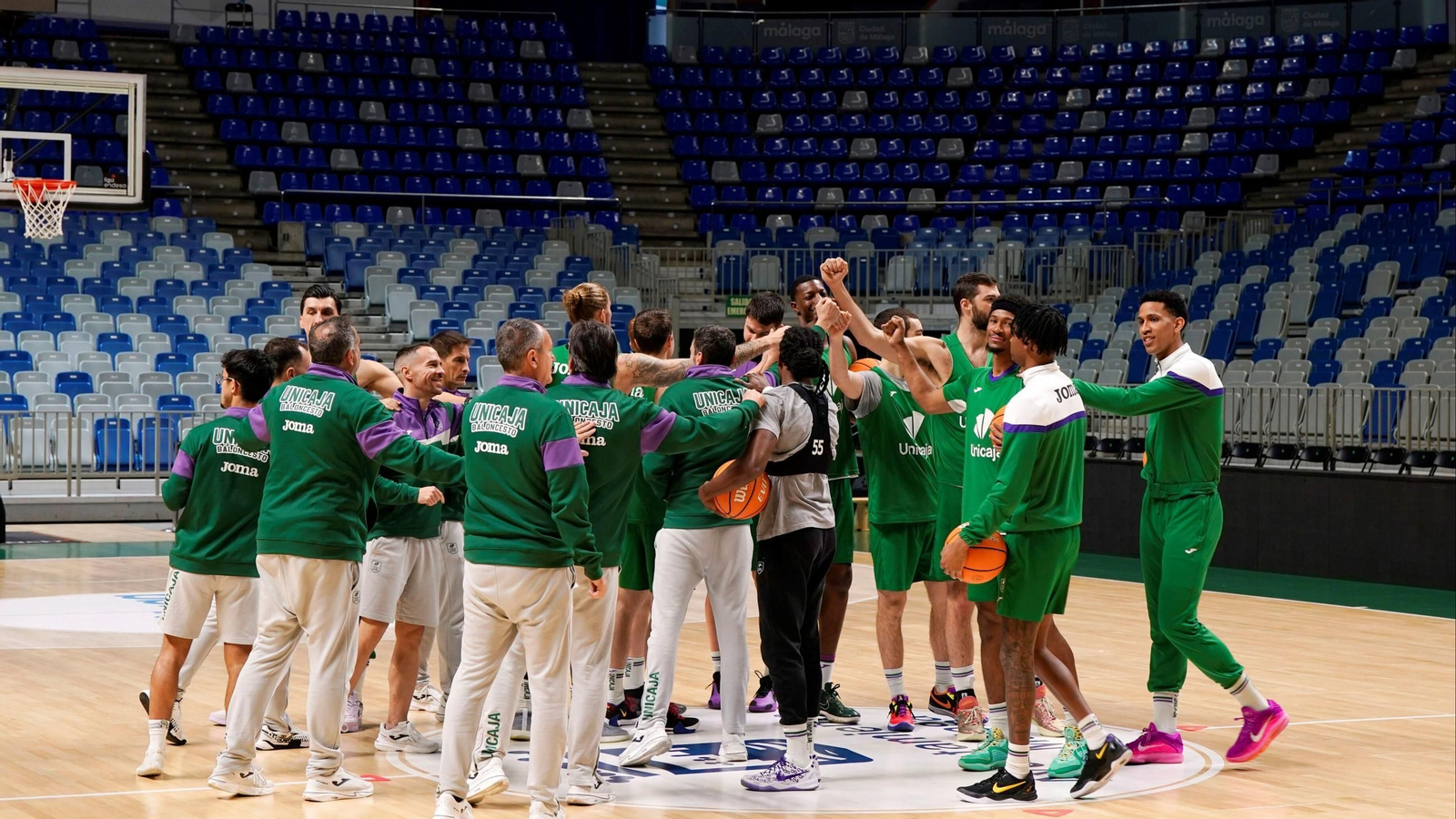 El Unicaja durante un entrenamiento.
