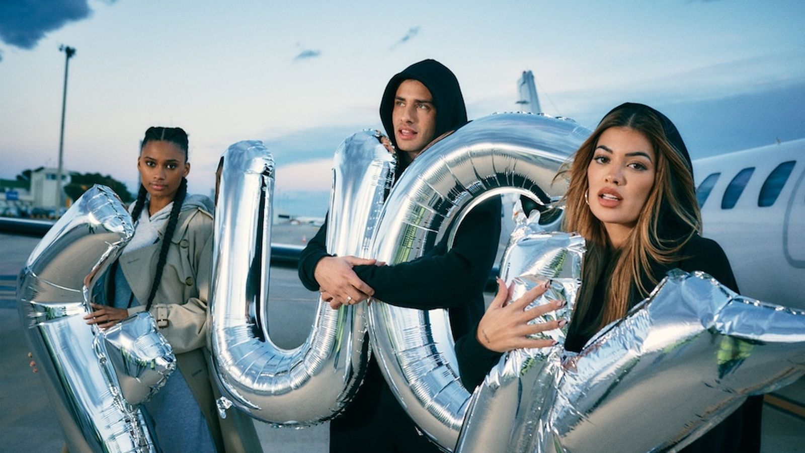 Colección de Hawkers Apparel.