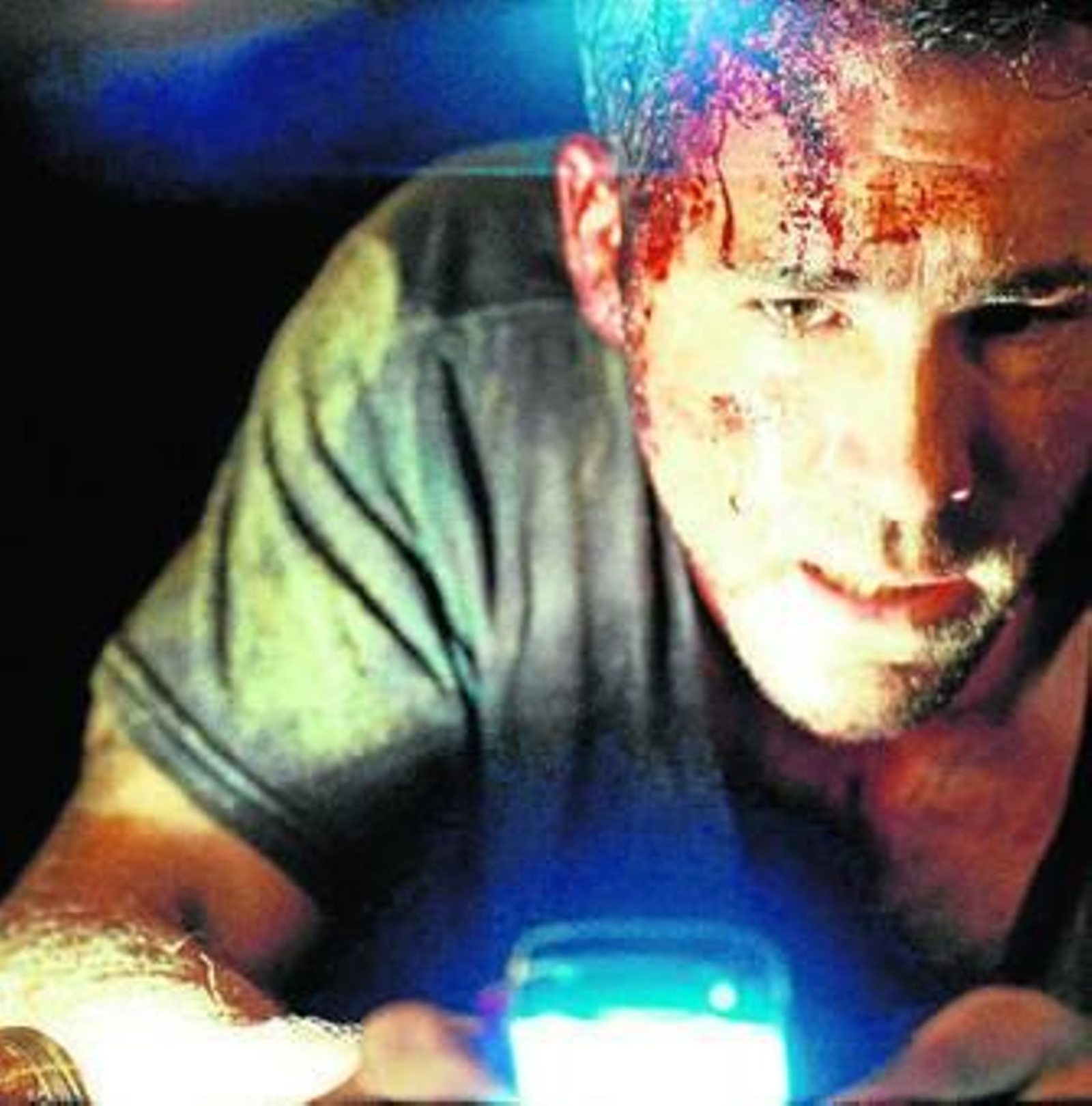 Ryan Reynolds, atrapado en las limitadas dimensiones de un ataúd.