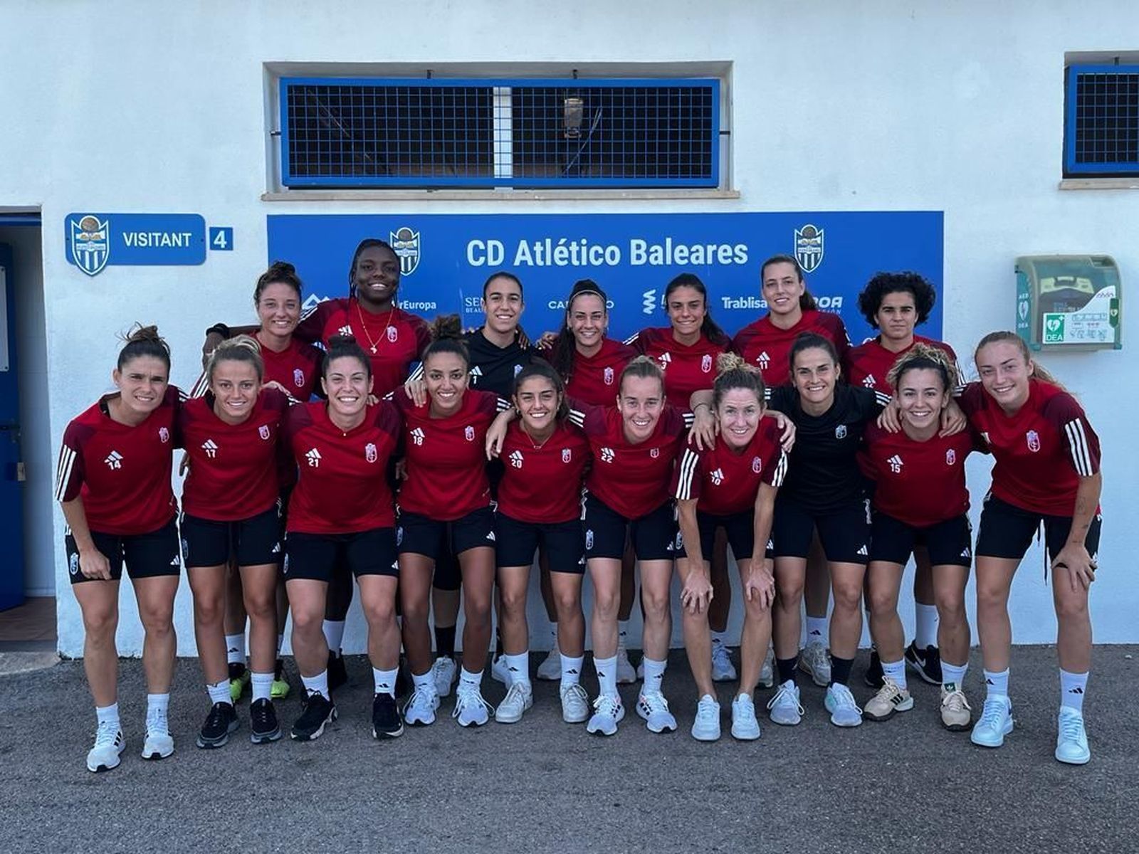 Plantilla del Granada que este jueves entrenó en Palma de Mallorca tras el partido de Copa del miércoles
