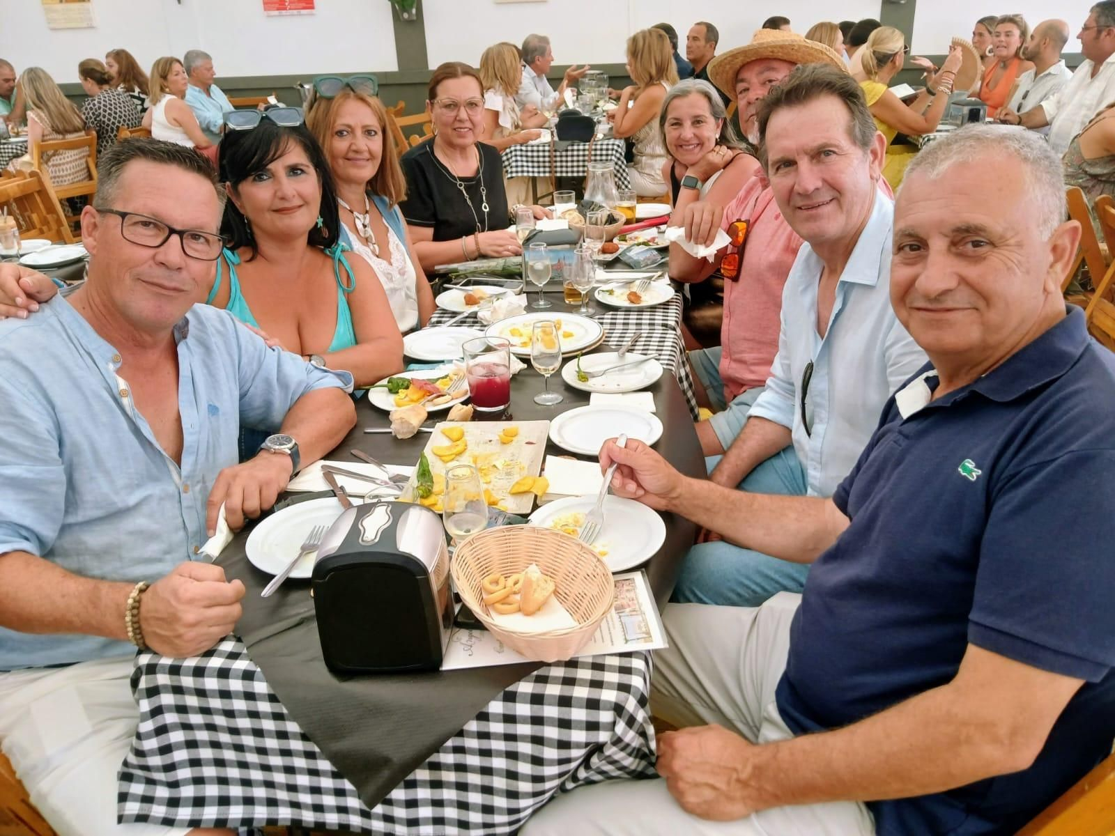 Búscate en las imágenes del sábado de Feria en San Fernando