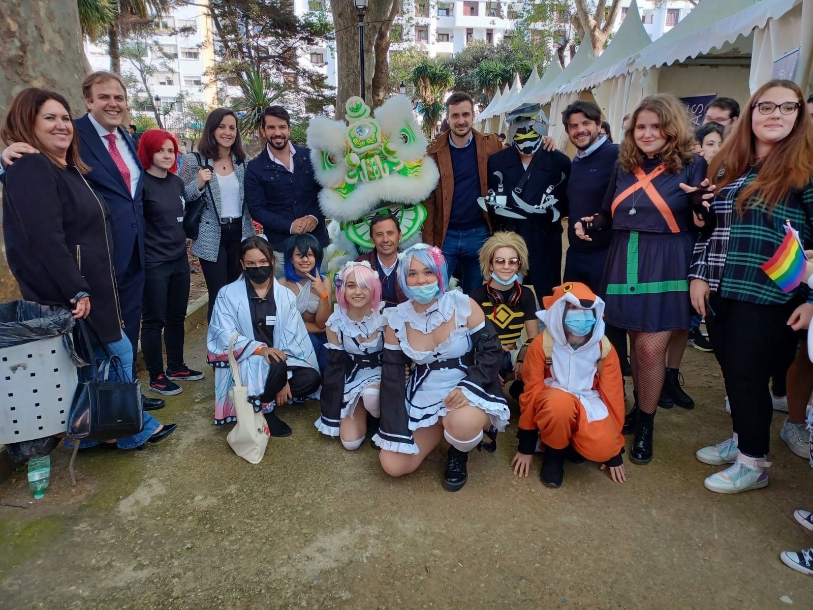 Concejales y participantes en el Salón Manga de Algeciras.