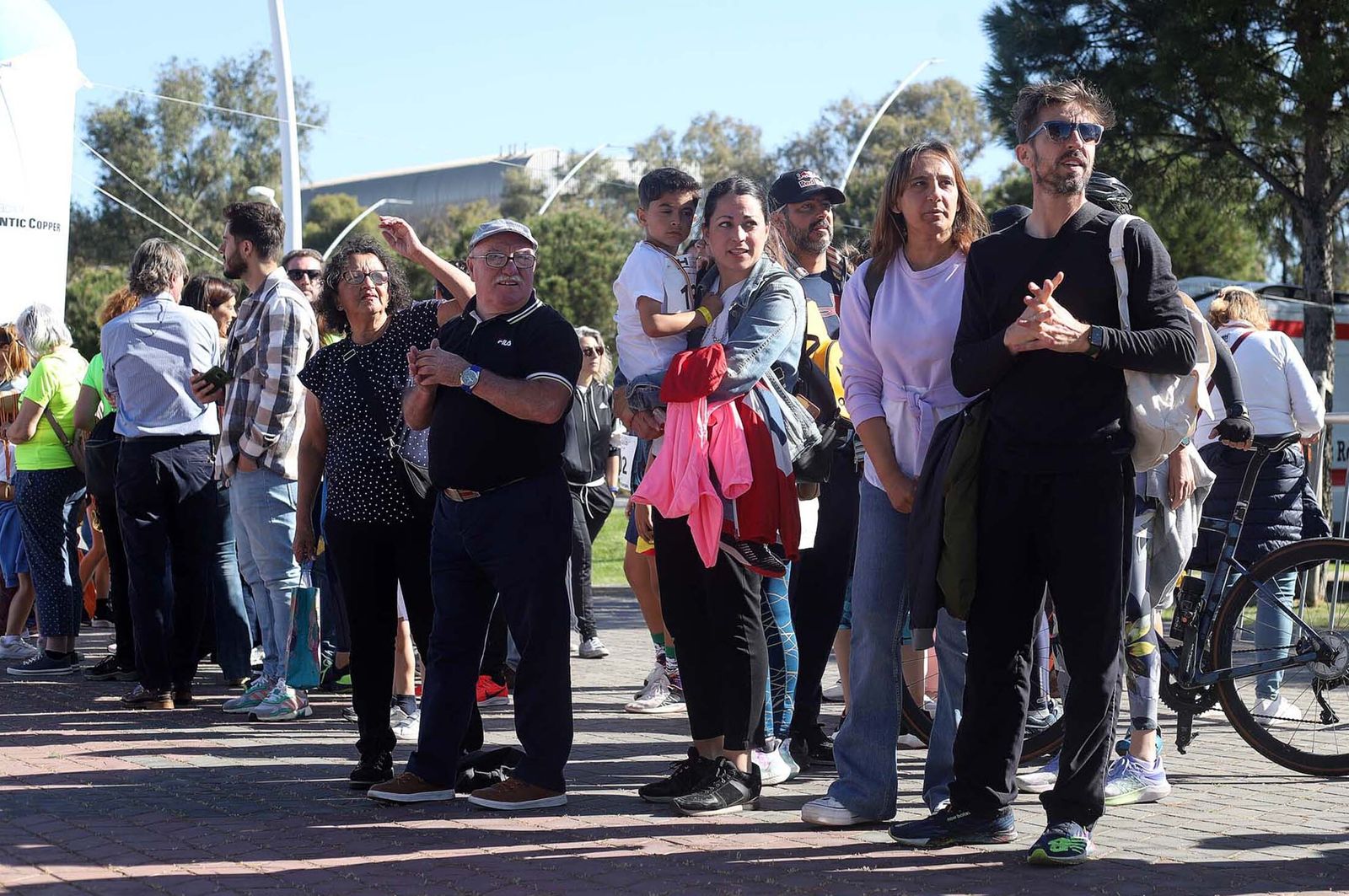 Imágenes de la carrera infantil previa a la "10K Puerta del Descubrimiento"
