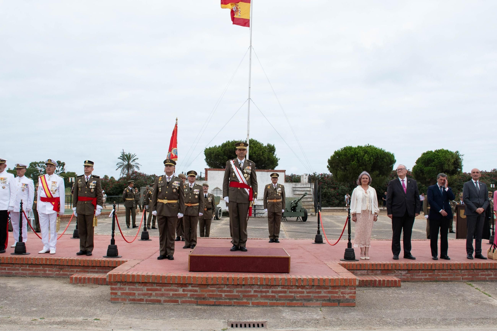 Imágenes de la jura de bandera del primer ciclo de 2025 en el Centro de Formación de Tropa 2 de San Fernando
