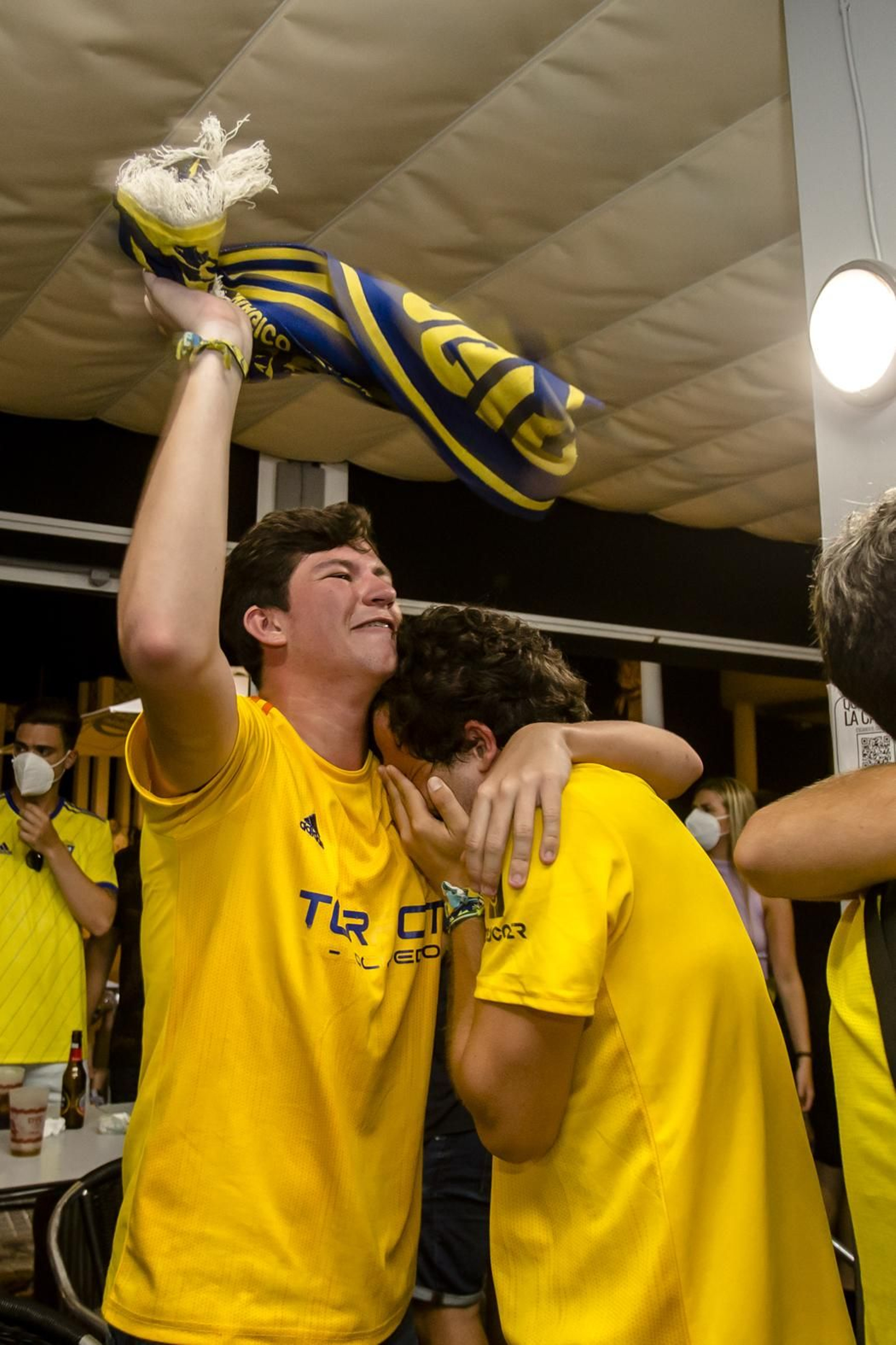 Así han vivido los cadistas la victoria del Oviedo